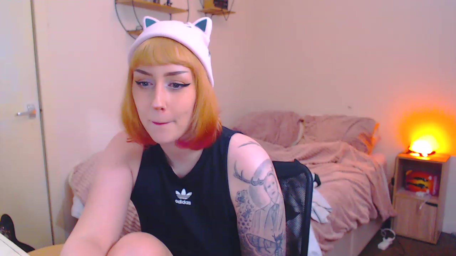 Gallery image thumbnail from MsXpertease's myfreecams stream on, 03/31/2023, 01:27 image 14 of 20