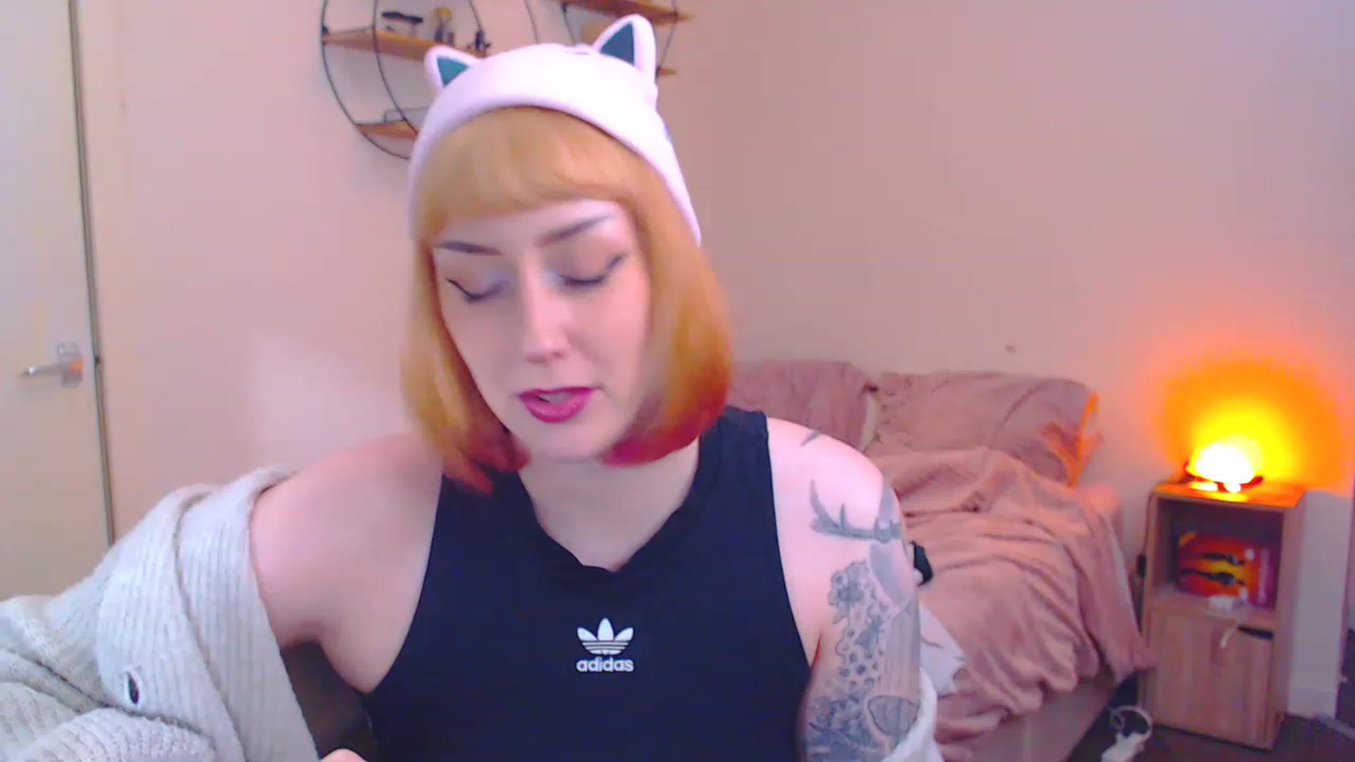 Gallery image thumbnail from MsXpertease's myfreecams stream on, 03/31/2023, 01:27 image 9 of 20
