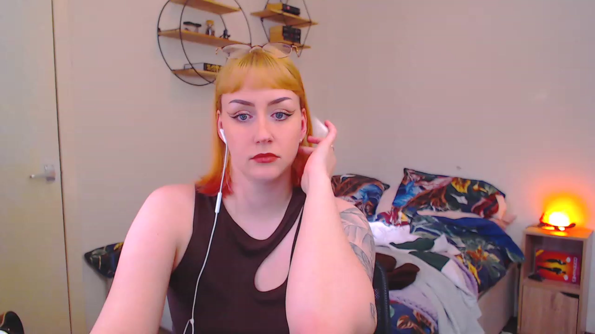 Gallery image thumbnail from MsXpertease's myfreecams stream on, 04/06/2023, 10:16 image 1 of 20