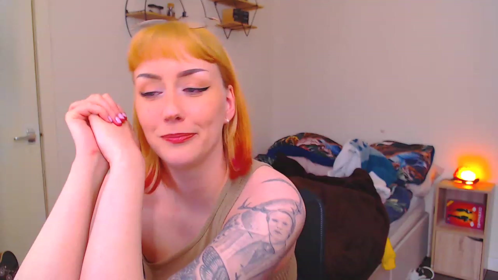 Gallery image thumbnail from MsXpertease's myfreecams stream on, 04/08/2023, 10:19 image 15 of 20