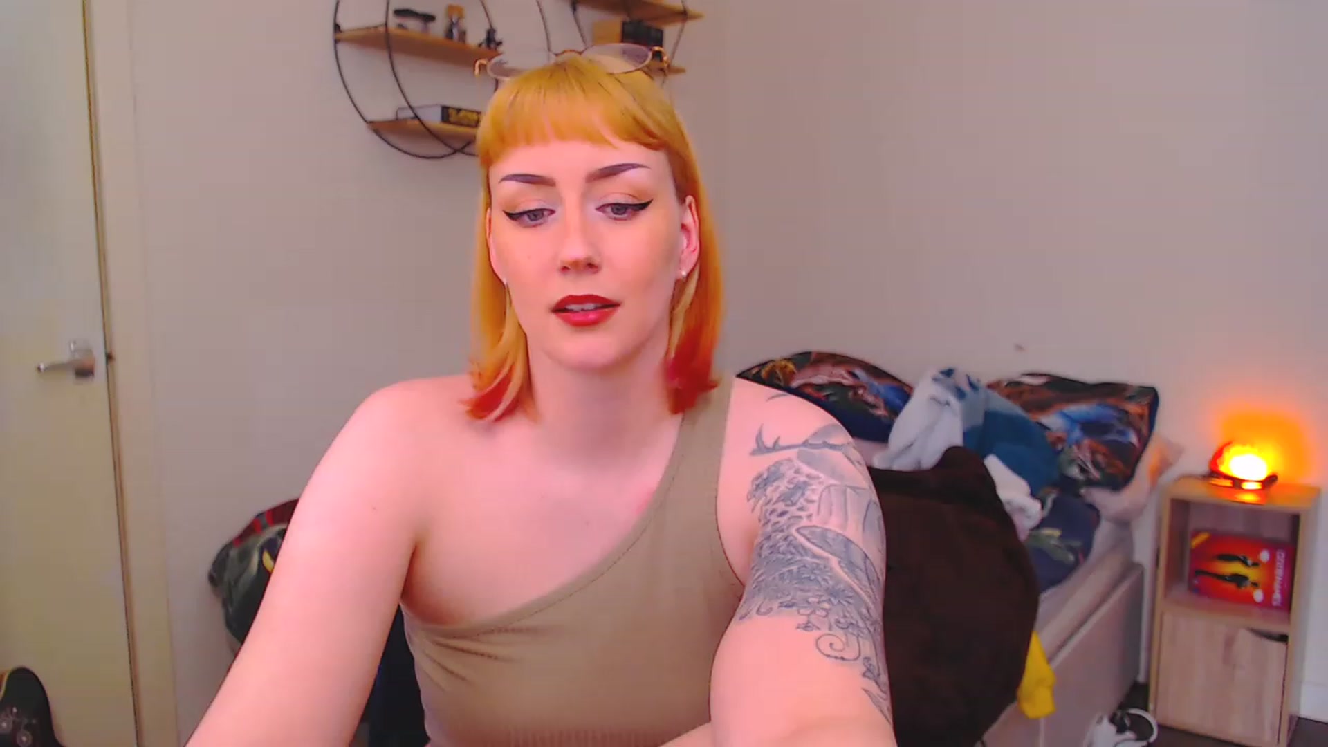 Gallery image thumbnail from MsXpertease's myfreecams stream on, 04/08/2023, 10:19 image 1 of 20