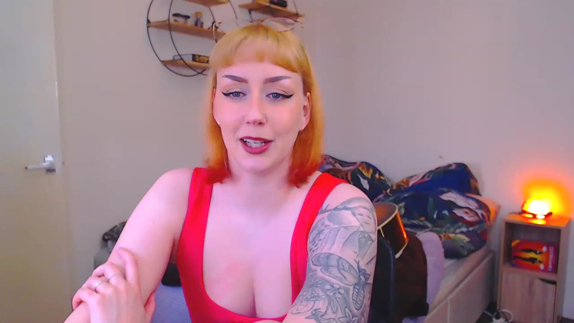 Gallery image thumbnail from MsXpertease's myfreecams stream on, 04/10/2023, 15:37 image 17 of 20