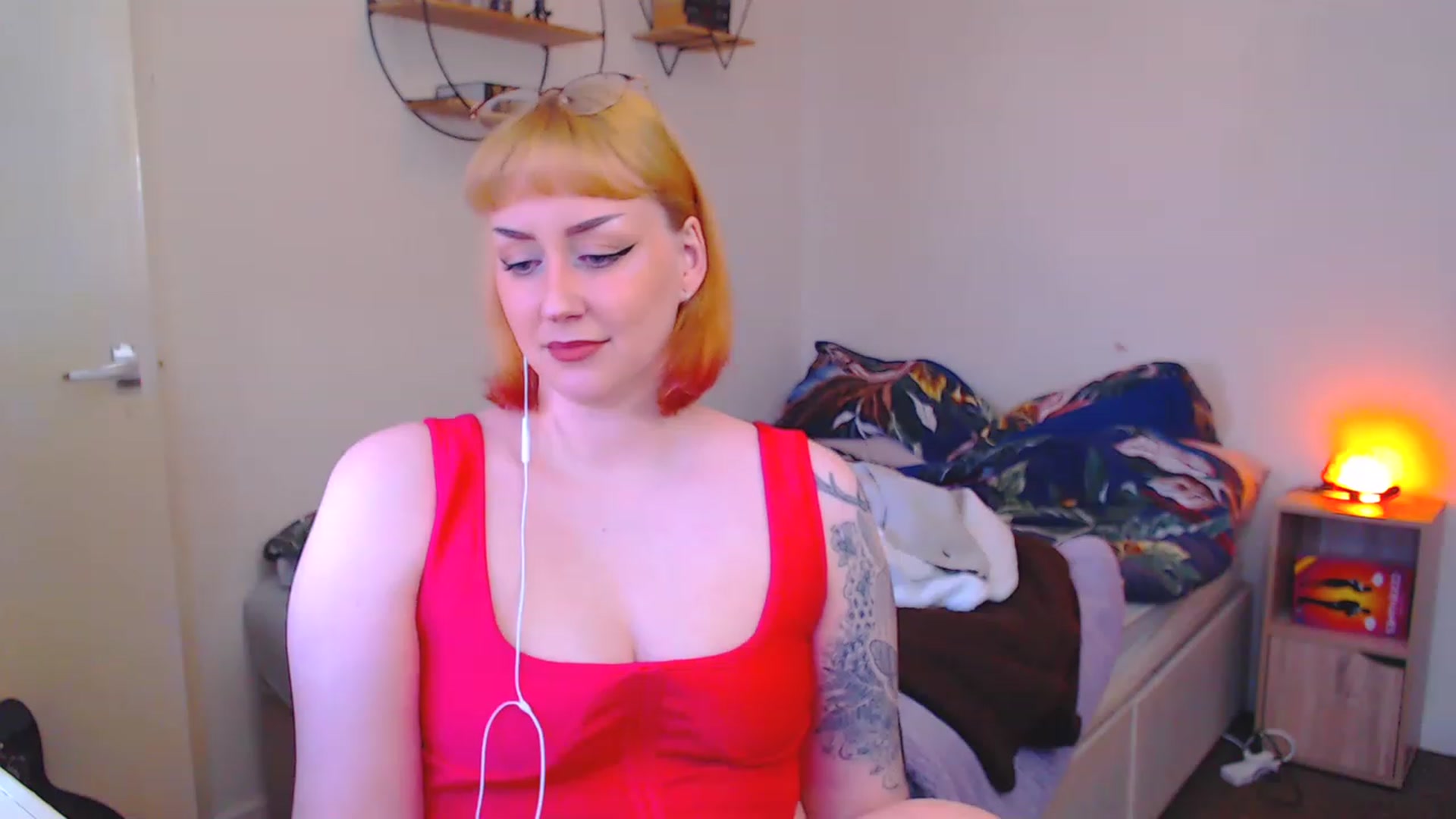 Gallery image thumbnail from MsXpertease's myfreecams stream on, 04/10/2023, 15:37 image 5 of 20