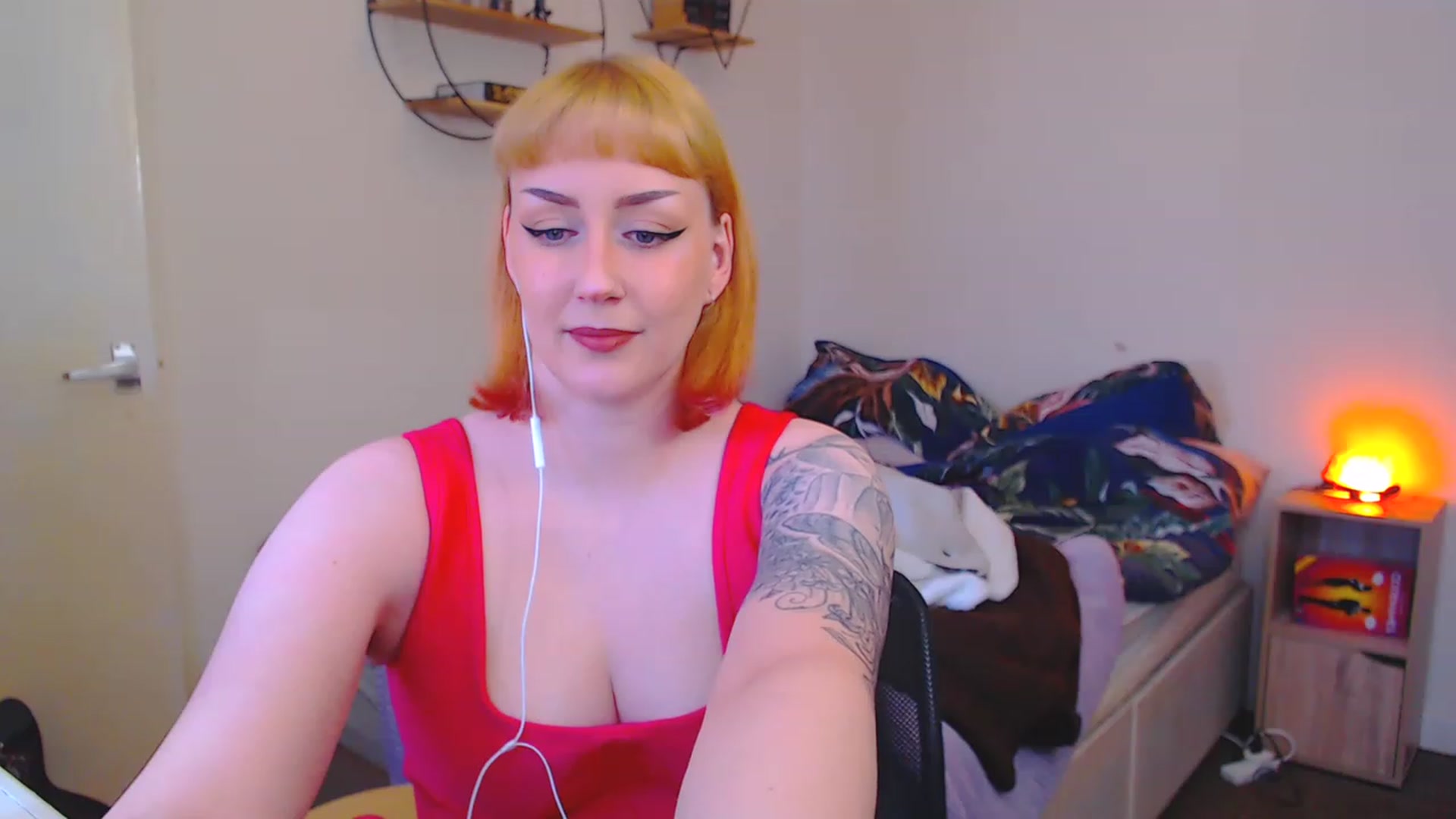 Gallery image thumbnail from MsXpertease's myfreecams stream on, 04/10/2023, 15:37 image 3 of 20
