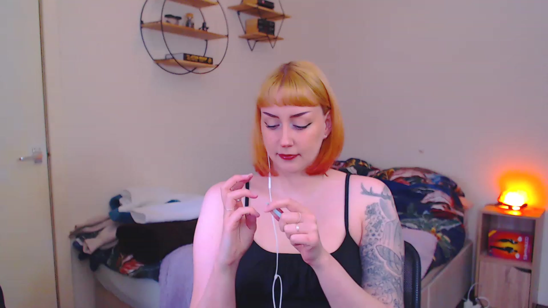 Gallery image thumbnail from MsXpertease's myfreecams stream on, 04/11/2023, 11:14 image 10 of 20