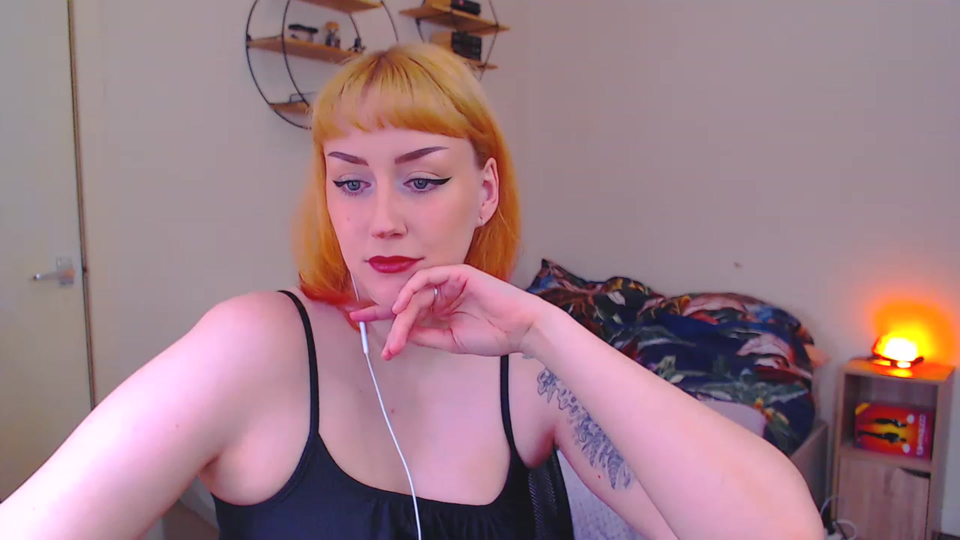 Gallery image thumbnail from MsXpertease's myfreecams stream on, 04/11/2023, 11:14 image 20 of 20