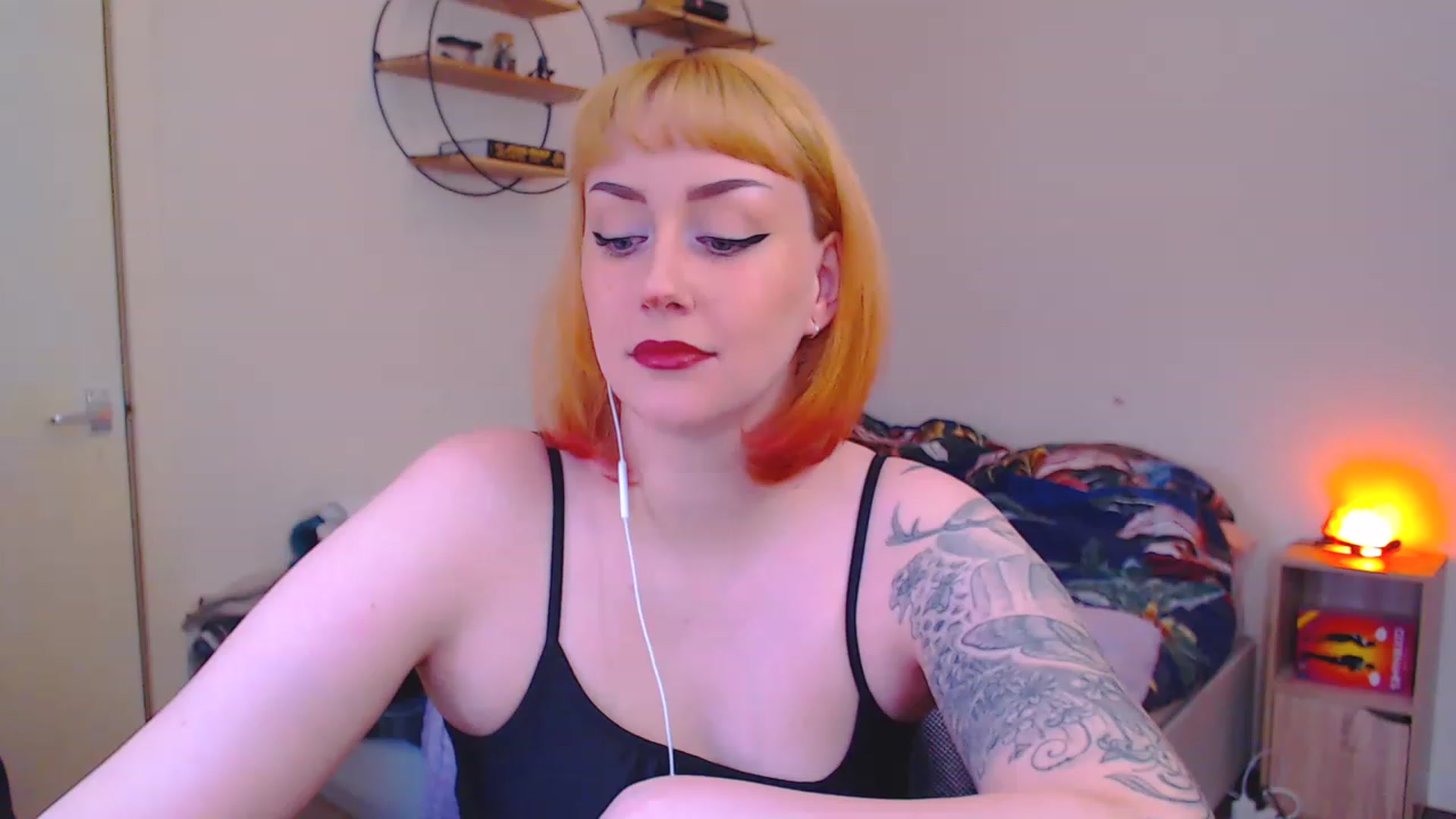 Gallery image thumbnail from MsXpertease's myfreecams stream on, 04/11/2023, 11:14 image 16 of 20