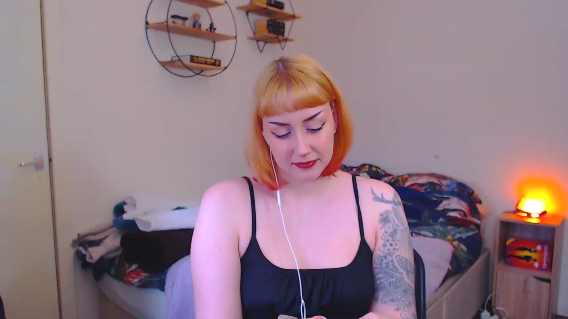 Gallery image thumbnail from MsXpertease's myfreecams stream on, 04/11/2023, 11:14 image 6 of 20