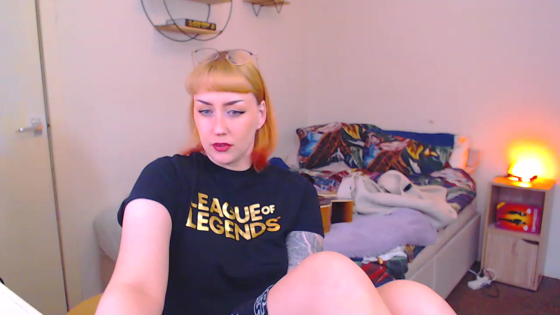 Gallery image thumbnail from MsXpertease's myfreecams stream on, 04/12/2023, 15:59 image 17 of 20