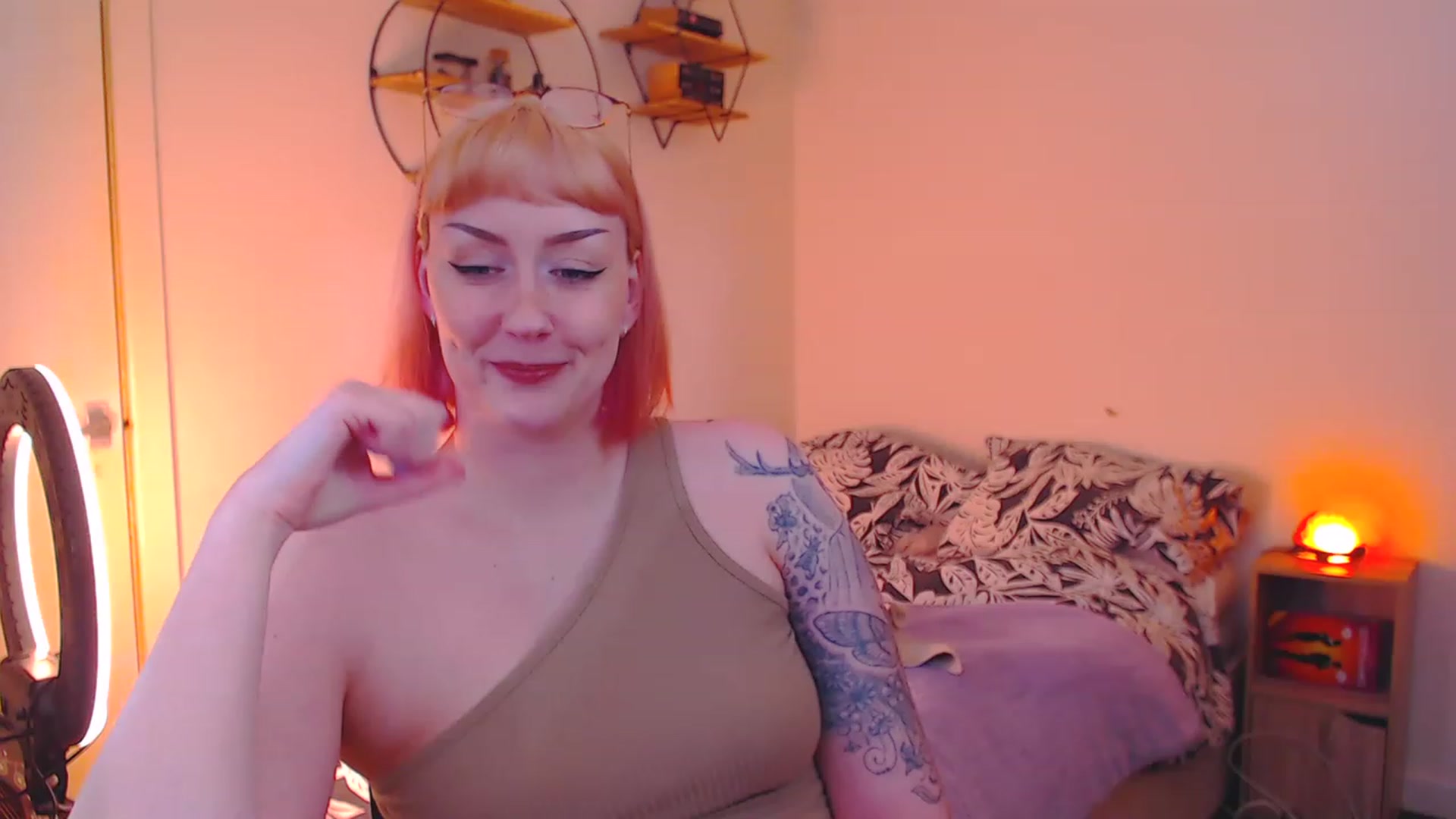 Gallery image thumbnail from MsXpertease's myfreecams stream on, 05/06/2023, 18:57 image 9 of 20