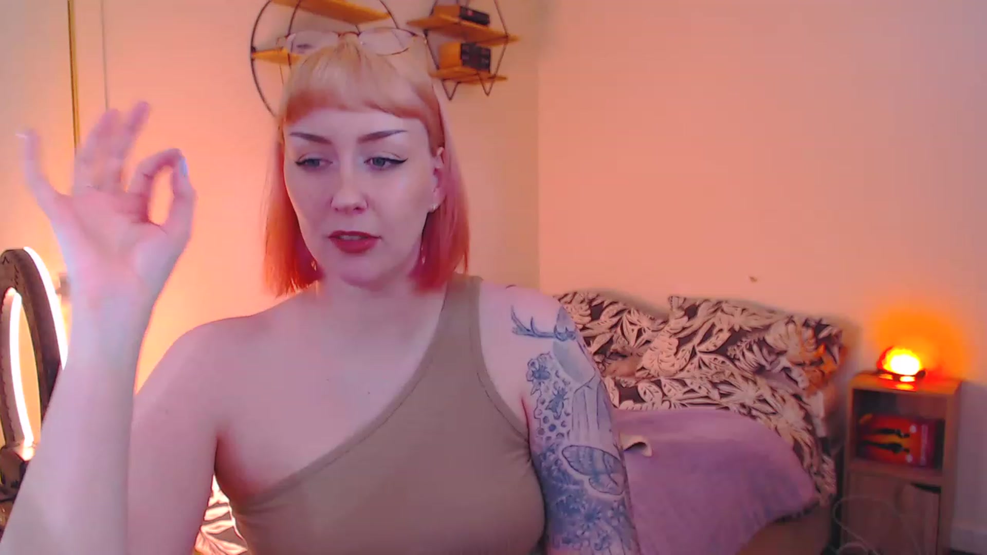Gallery image thumbnail from MsXpertease's myfreecams stream on, 05/06/2023, 18:57 image 8 of 20