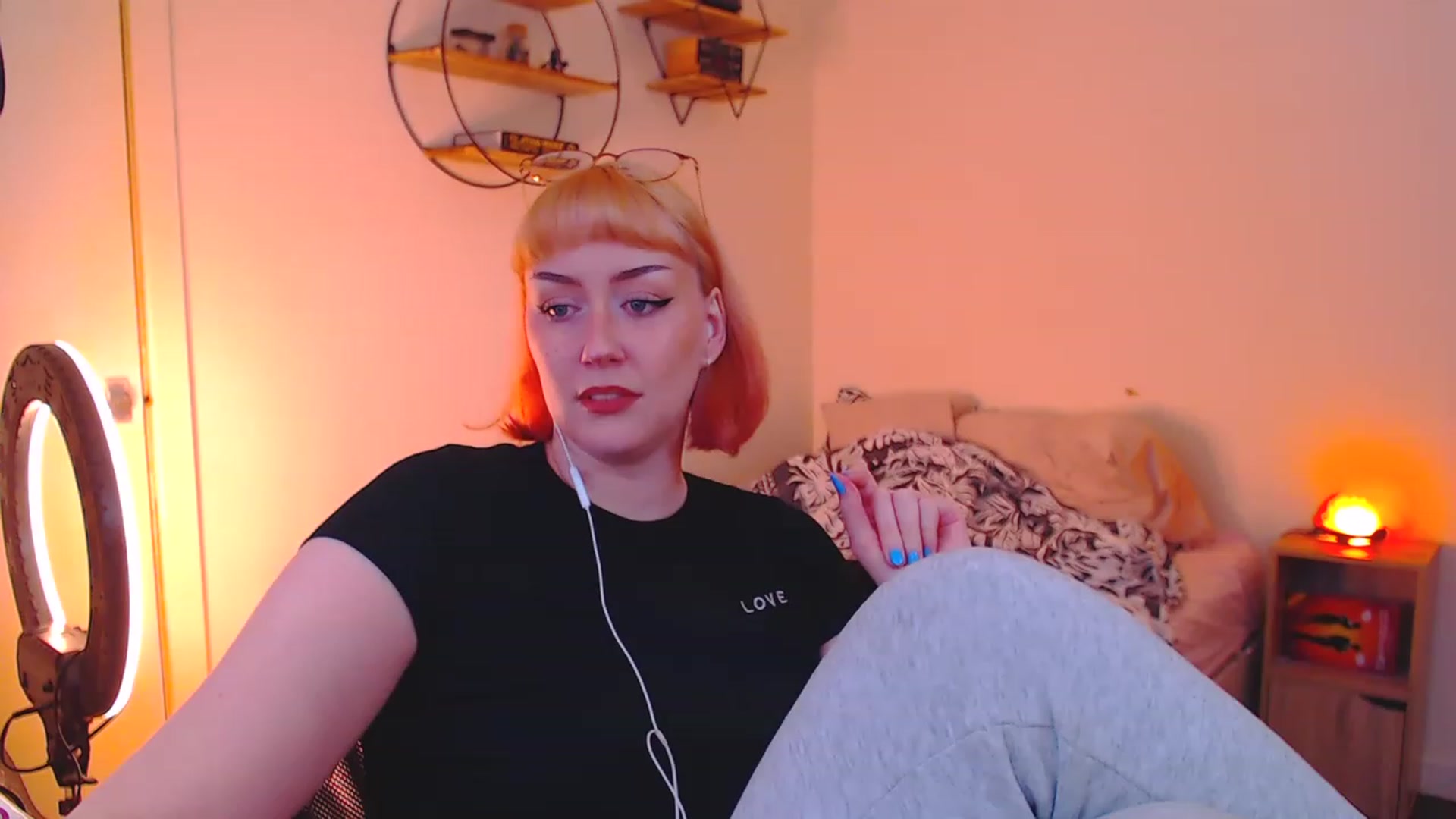Gallery image thumbnail from MsXpertease's myfreecams stream on, 05/08/2023, 17:29 image 17 of 20