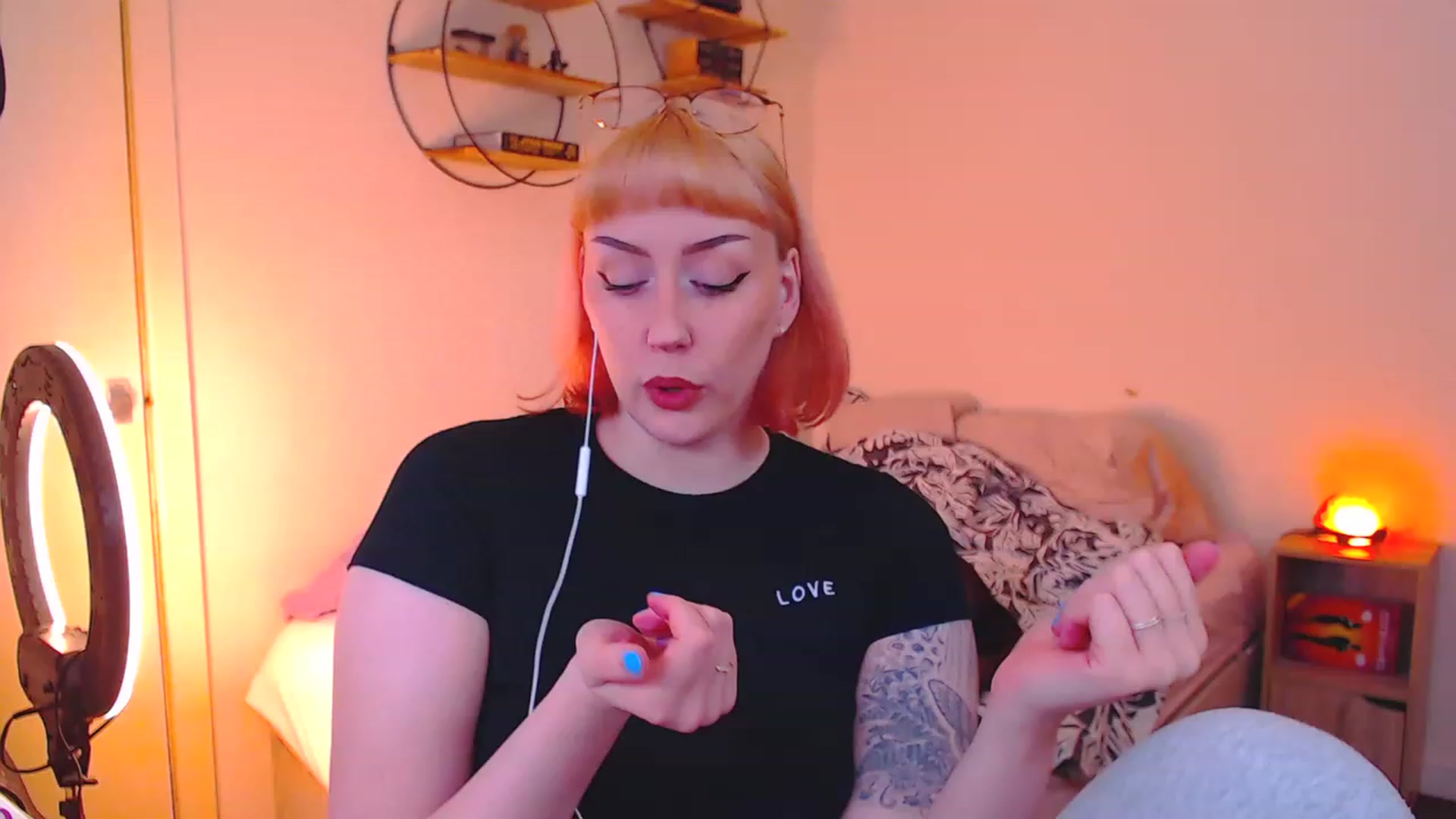 Gallery image thumbnail from MsXpertease's myfreecams stream on, 05/08/2023, 17:29 image 4 of 20