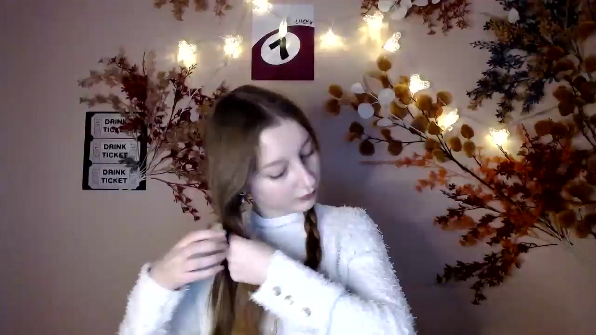 Gallery image thumbnail from Ms_Angel_'s myfreecams stream on, 12/02/2025, 17:21 image 16 of 20