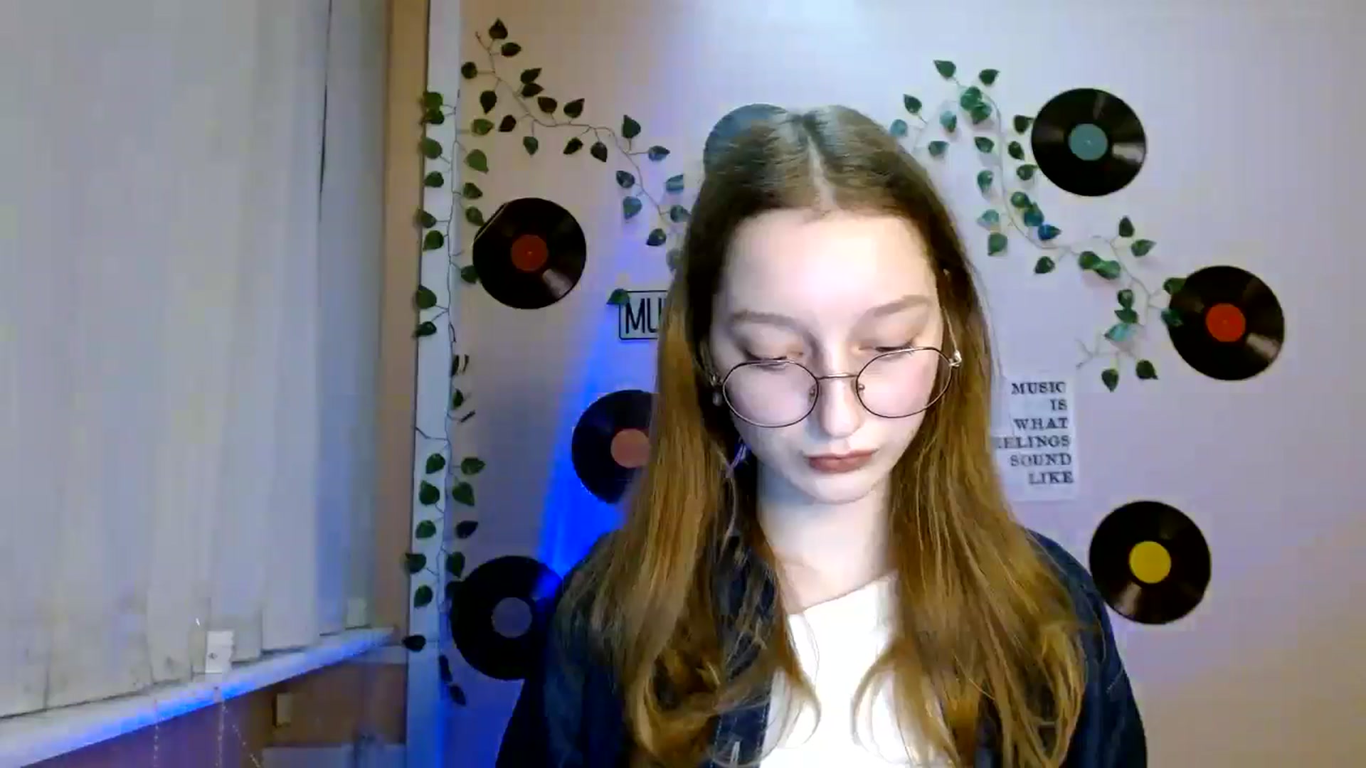 Gallery image thumbnail from Ms_Angel_'s myfreecams stream on, 12/04/2025, 16:22 image 14 of 20