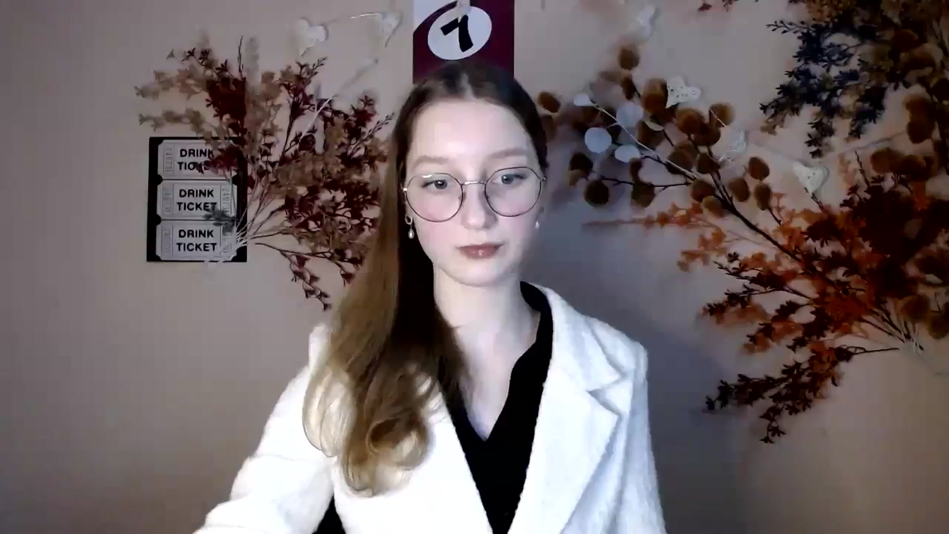 Gallery image thumbnail from Ms_Angel_'s myfreecams stream on, 12/05/2025, 14:37 image 17 of 20