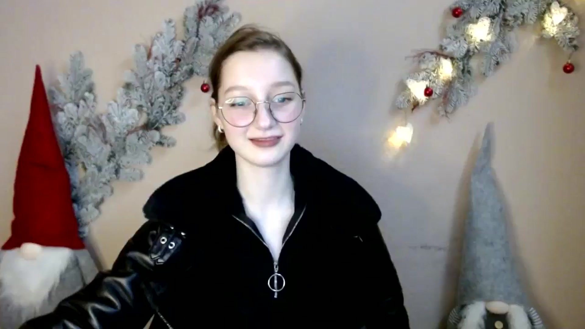 Gallery image thumbnail from Ms_Angel_'s myfreecams stream on, 12/08/2025, 17:36 image 17 of 20