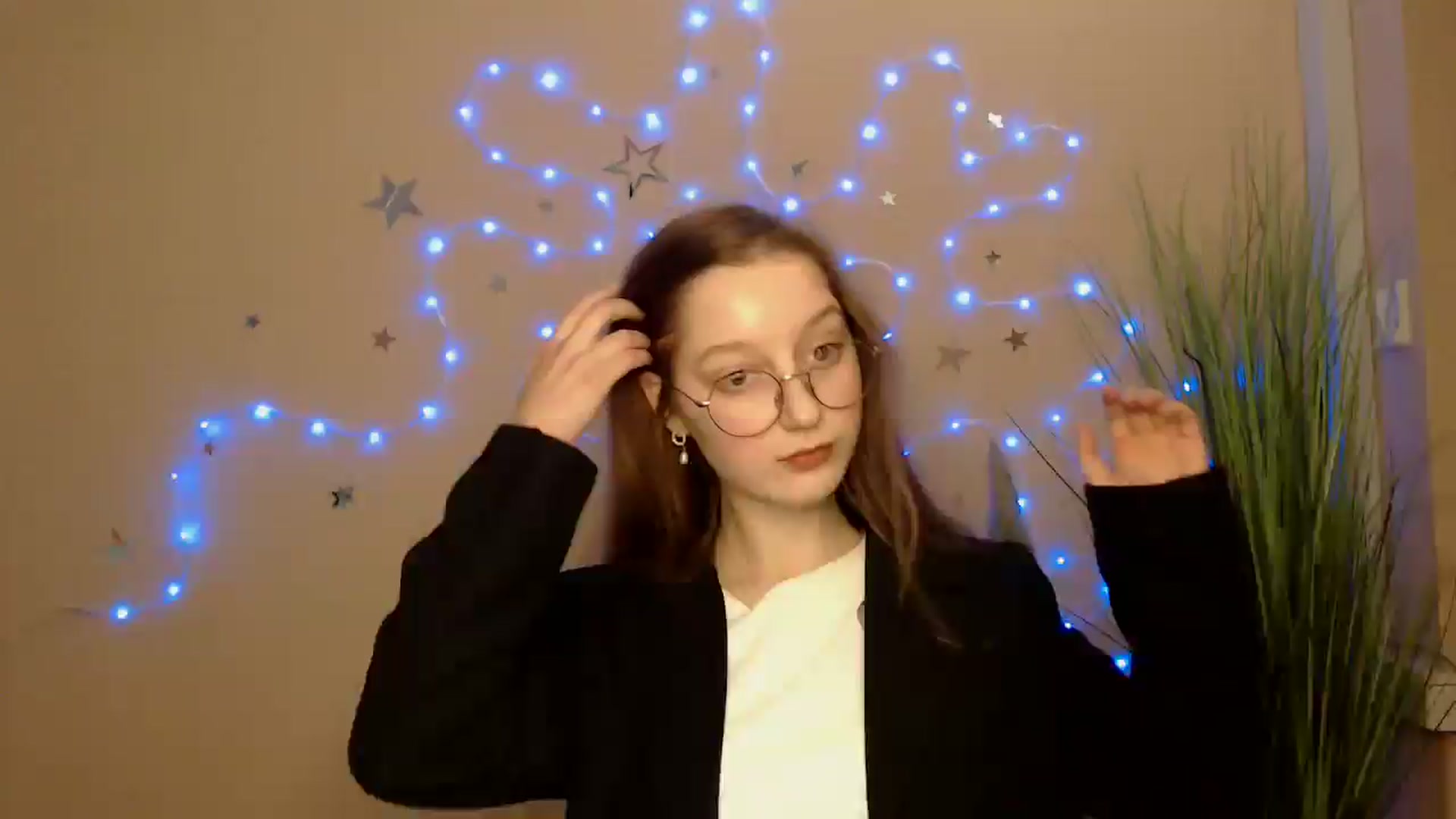 Gallery image thumbnail from Ms_Angel_'s myfreecams stream on, 12/15/2025, 15:25 image 1 of 20