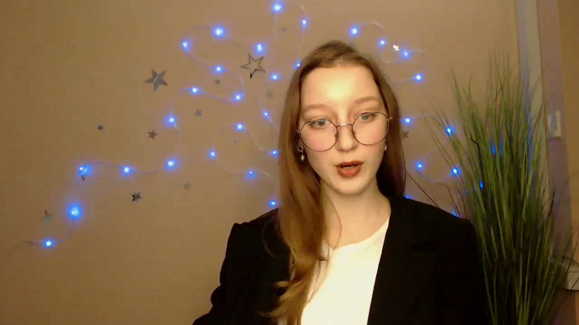 Gallery image thumbnail from Ms_Angel_'s myfreecams stream on, 12/15/2025, 16:19 image 7 of 20