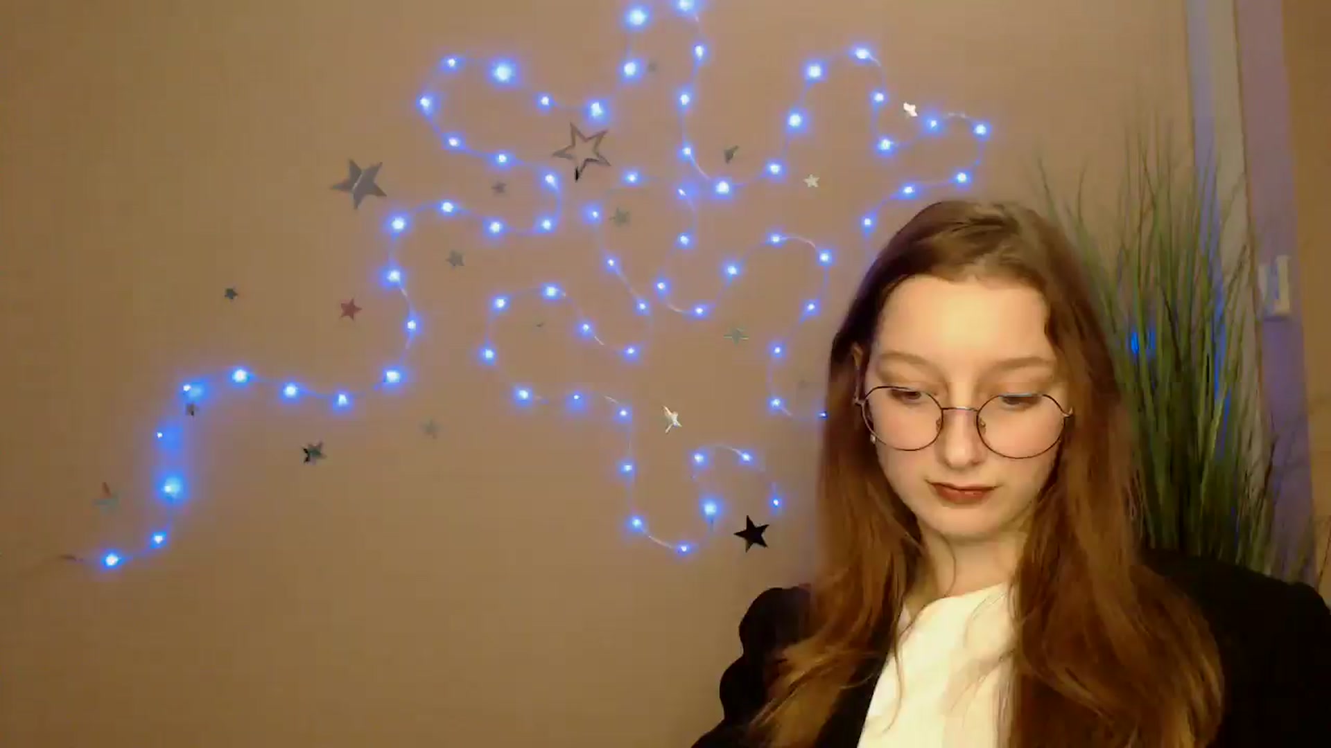 Gallery image thumbnail from Ms_Angel_'s myfreecams stream on, 12/15/2025, 16:19 image 3 of 20