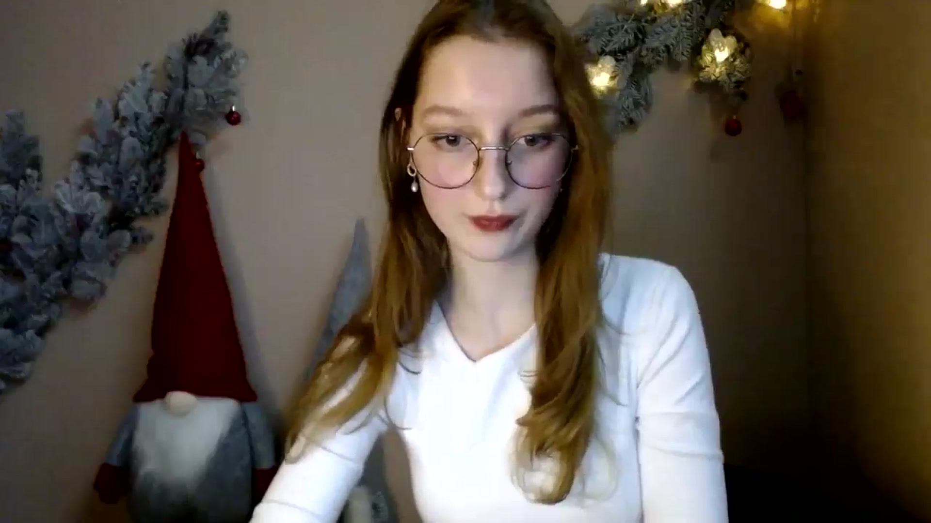 Gallery image thumbnail from Ms_Angel_'s myfreecams stream on, 12/15/2025, 18:08 image 16 of 20