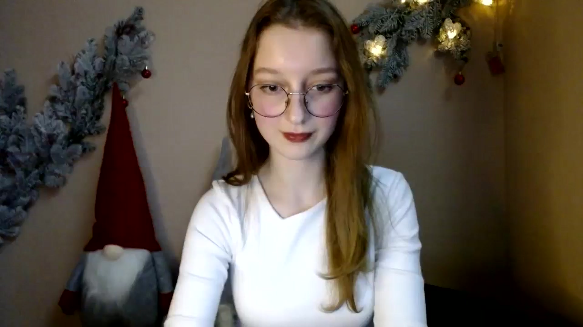 Gallery image thumbnail from Ms_Angel_'s myfreecams stream on, 12/15/2025, 18:08 image 2 of 20