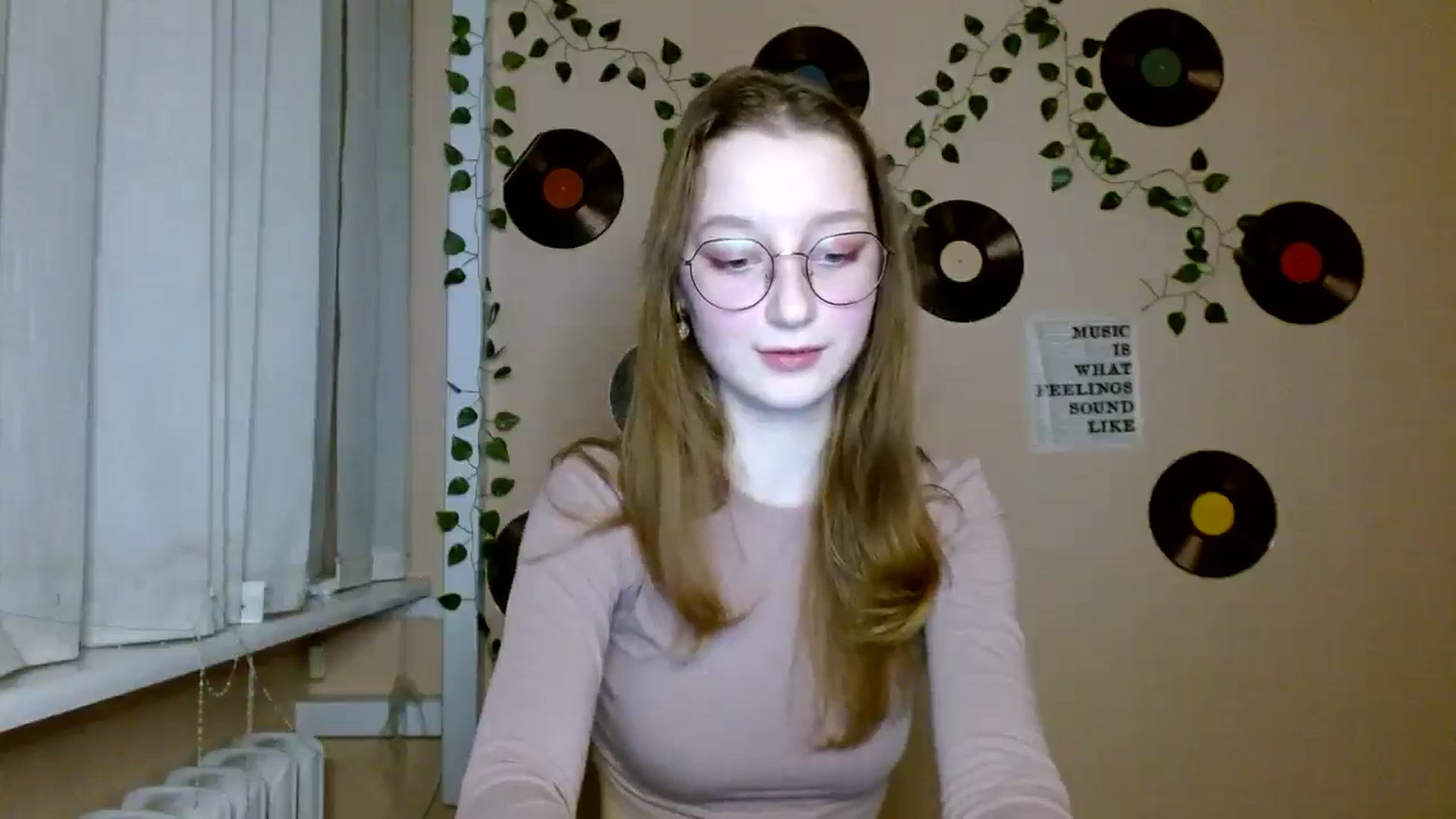Gallery image thumbnail from Ms_Angel_'s myfreecams stream on, 12/16/2025, 19:28 image 8 of 20