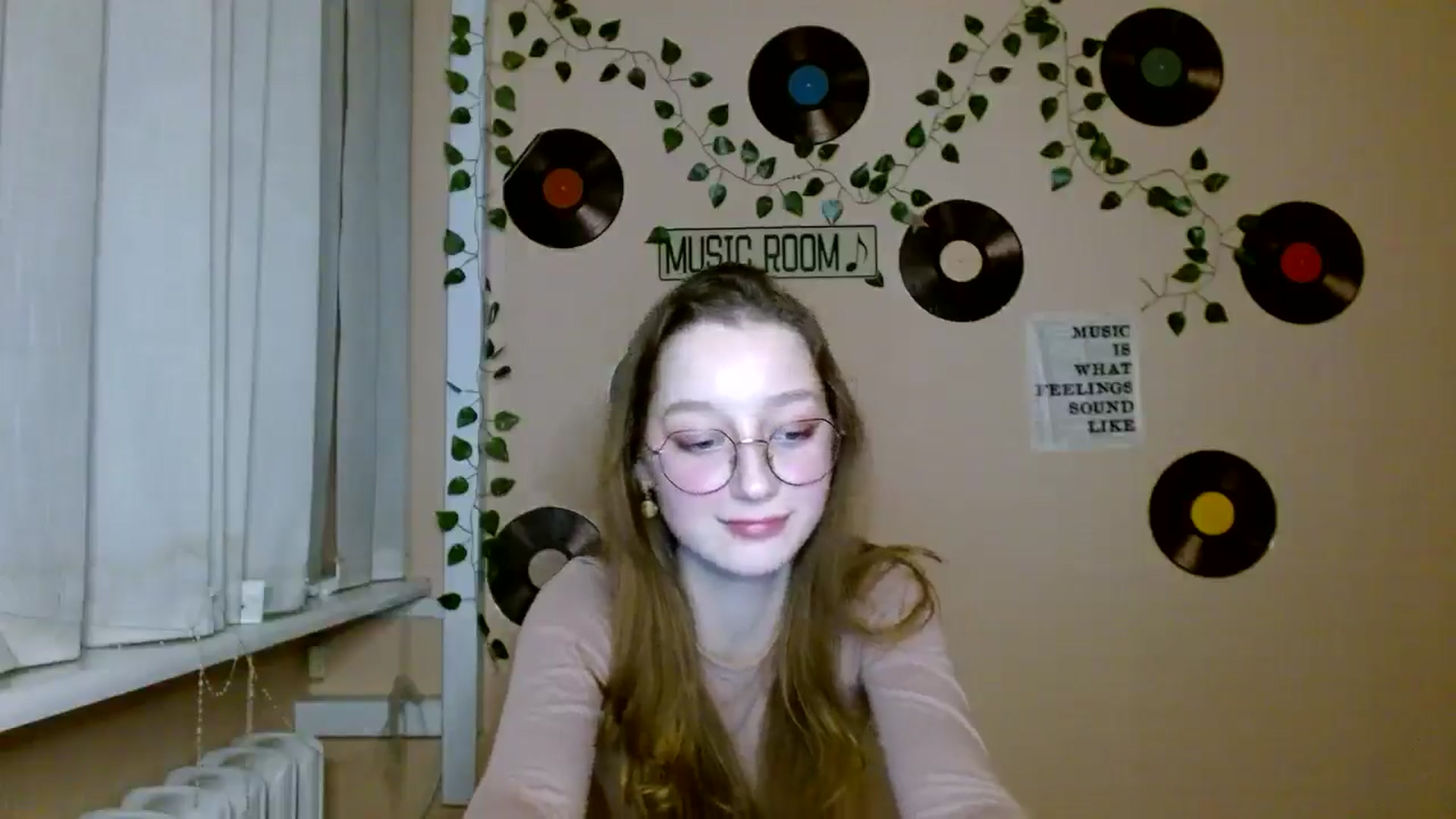 Gallery image thumbnail from Ms_Angel_'s myfreecams stream on, 12/16/2025, 19:28 image 11 of 20
