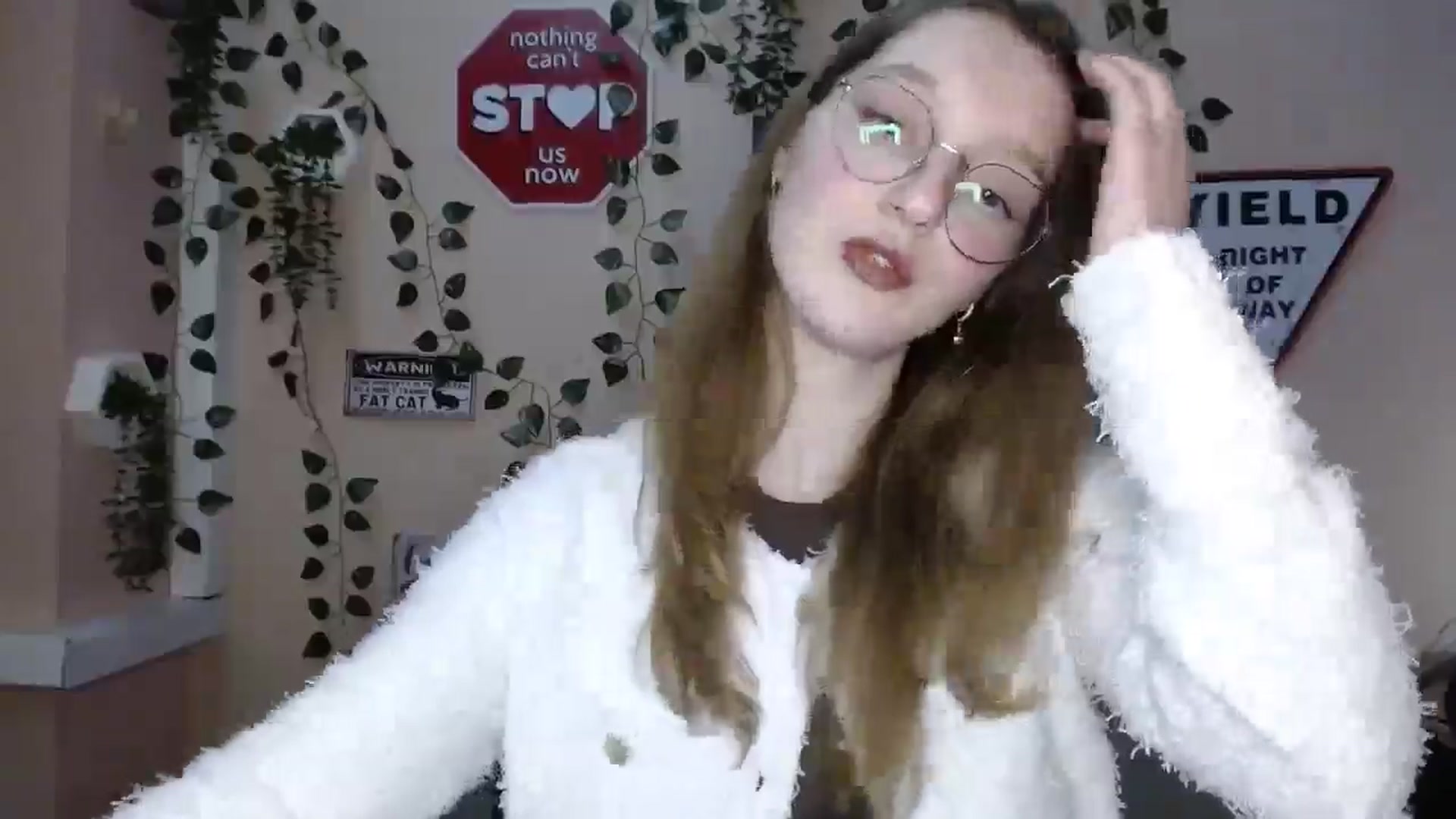 Gallery image thumbnail from Ms_Angel_'s myfreecams stream on, 12/22/2025, 17:31 image 3 of 20