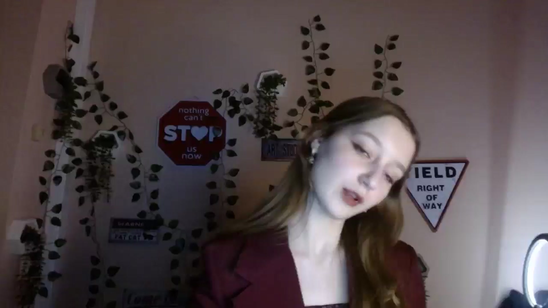 Gallery image thumbnail from Ms_Angel_'s myfreecams stream on, 12/23/2025, 16:41 image 18 of 20