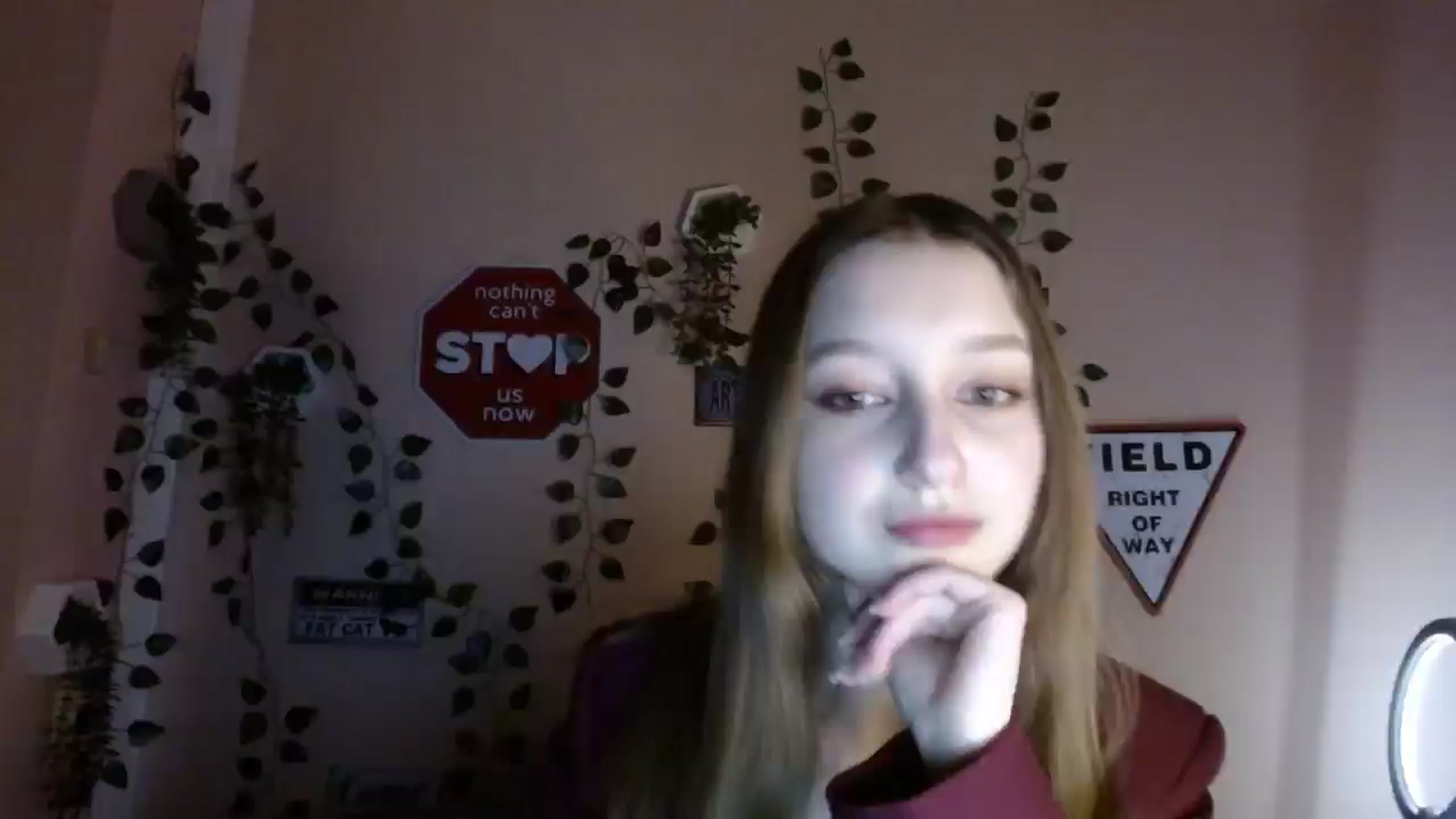Gallery image thumbnail from Ms_Angel_'s myfreecams stream on, 12/23/2025, 16:41 image 1 of 20
