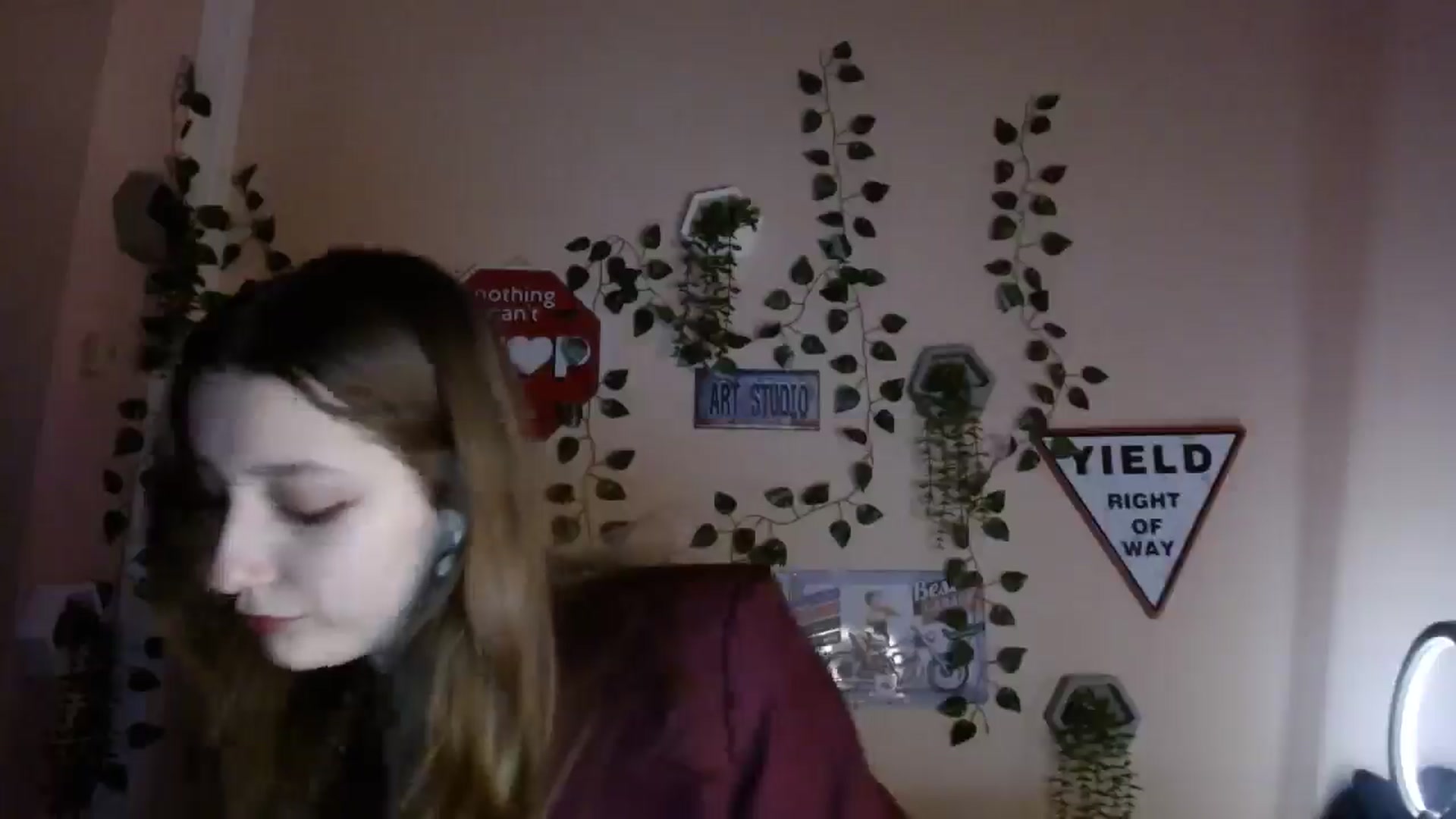 Gallery image thumbnail from Ms_Angel_'s myfreecams stream on, 12/23/2025, 16:41 image 9 of 20