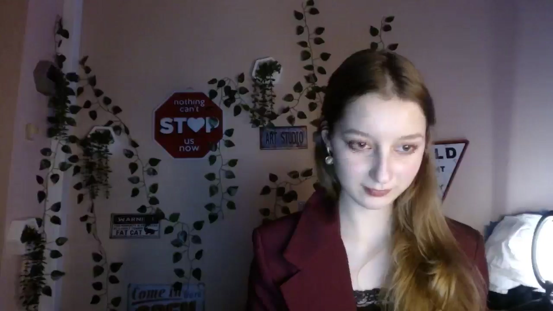 Gallery image thumbnail from Ms_Angel_'s myfreecams stream on, 12/23/2025, 19:02 image 13 of 20