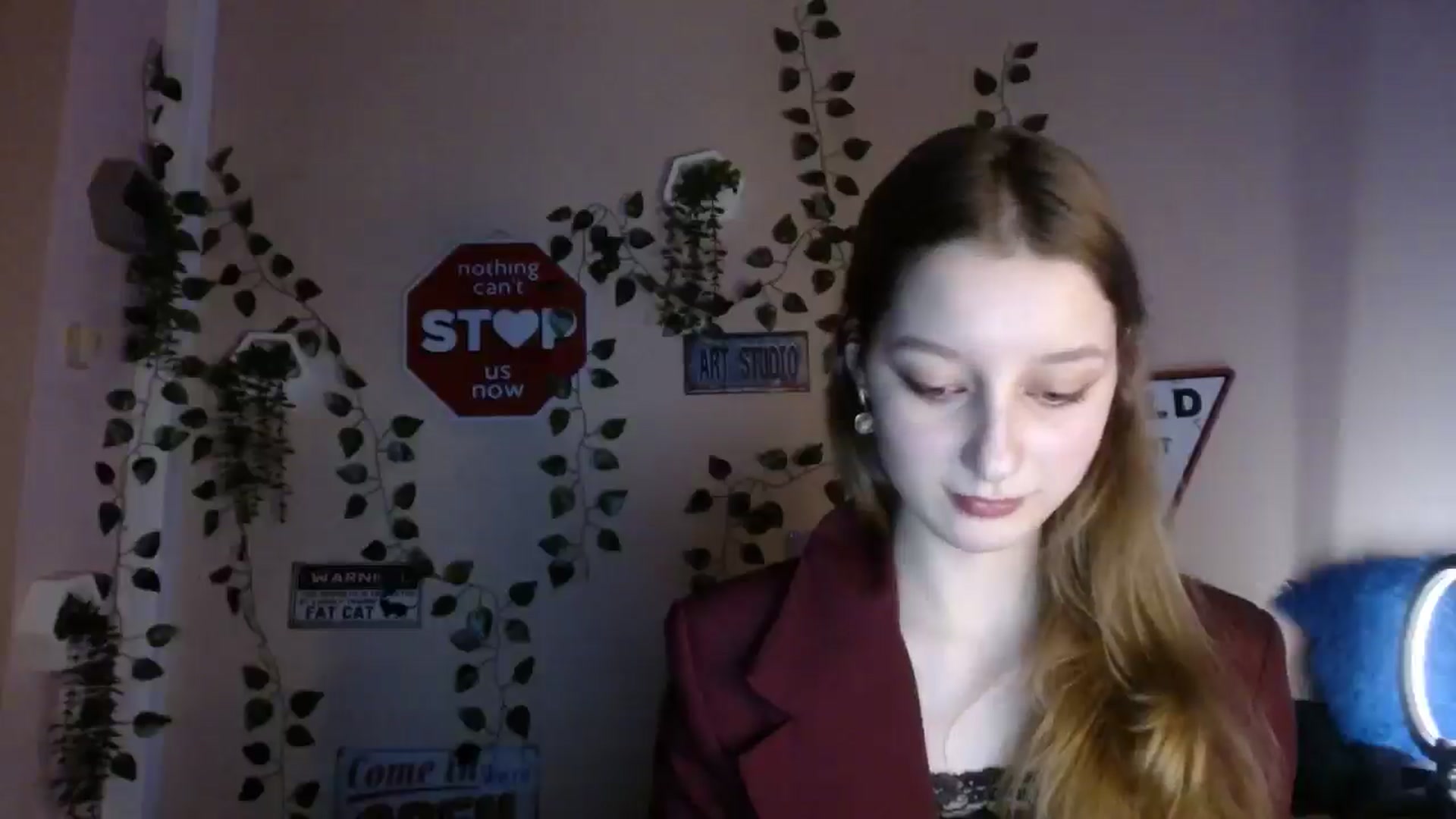 Gallery image thumbnail from Ms_Angel_'s myfreecams stream on, 12/23/2025, 19:02 image 15 of 20