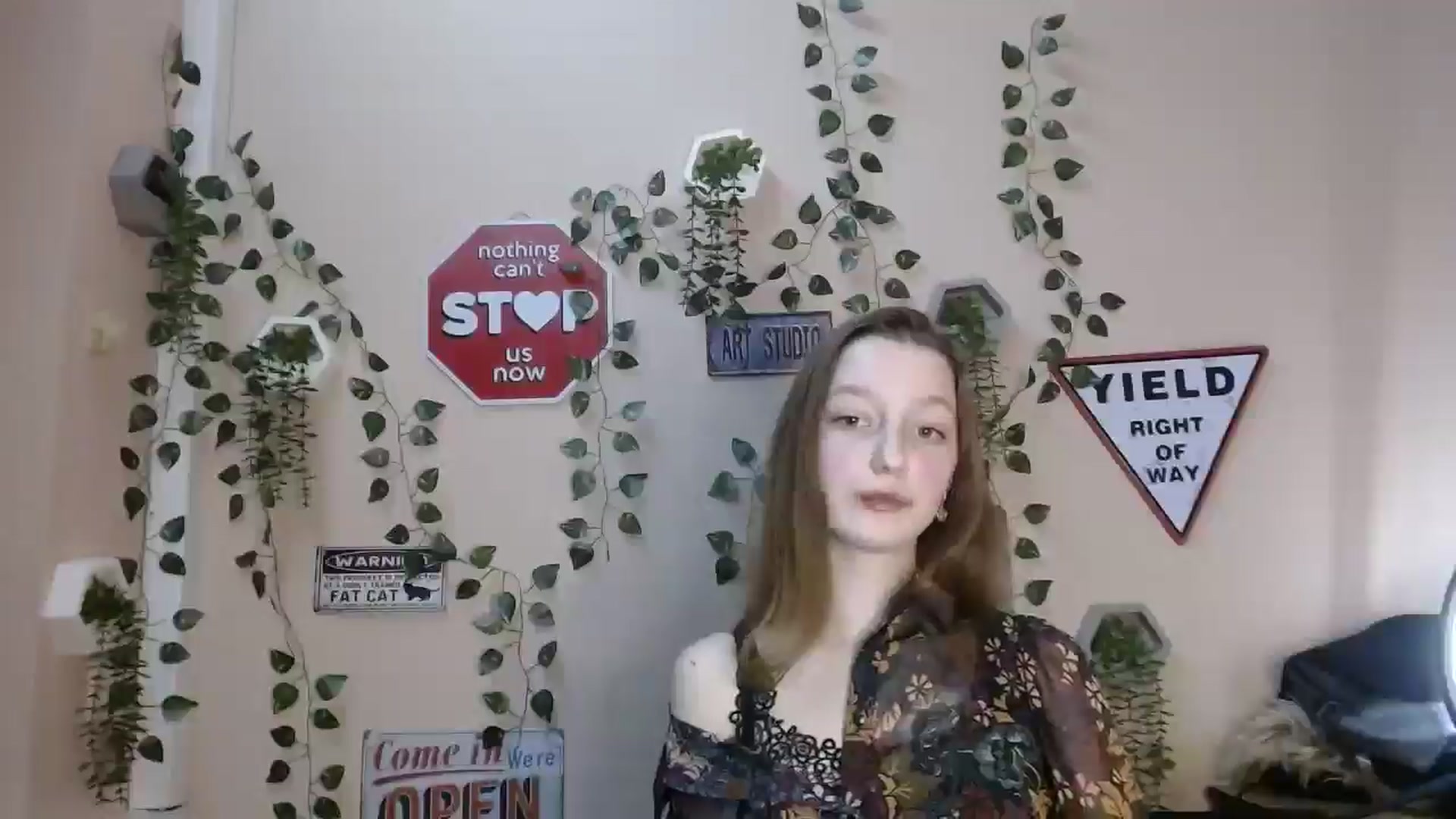 Gallery image thumbnail from Ms_Angel_'s myfreecams stream on, 12/24/2025, 16:59 image 19 of 20