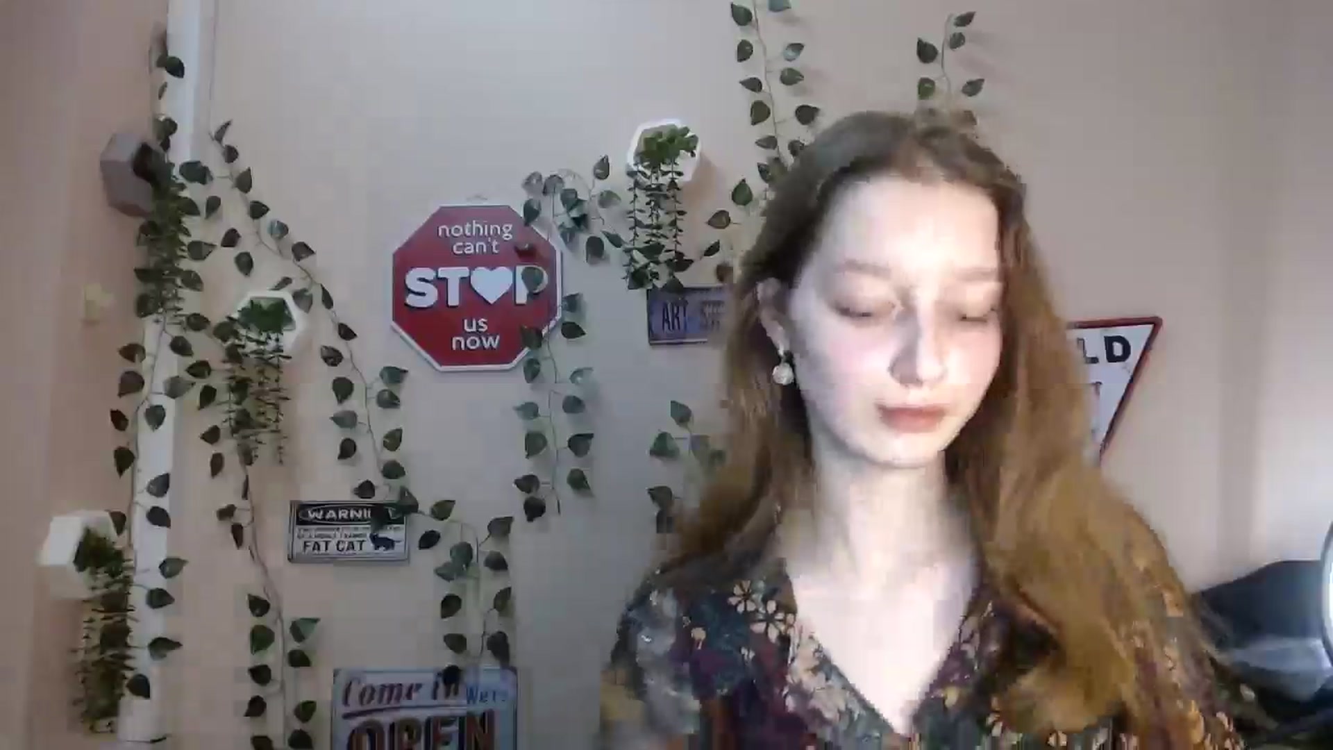Gallery image thumbnail from Ms_Angel_'s myfreecams stream on, 12/24/2025, 16:59 image 16 of 20
