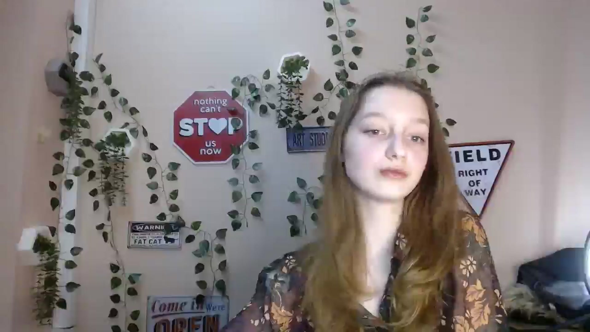 Gallery image thumbnail from Ms_Angel_'s myfreecams stream on, 12/24/2025, 16:59 image 14 of 20