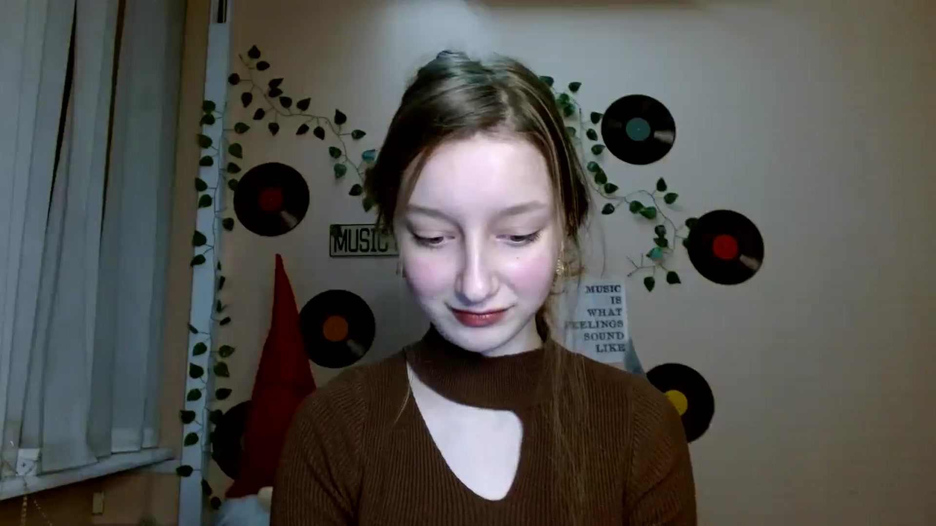 Gallery image thumbnail from Ms_Angel_'s myfreecams stream on, 12/26/2025, 19:28 image 11 of 20
