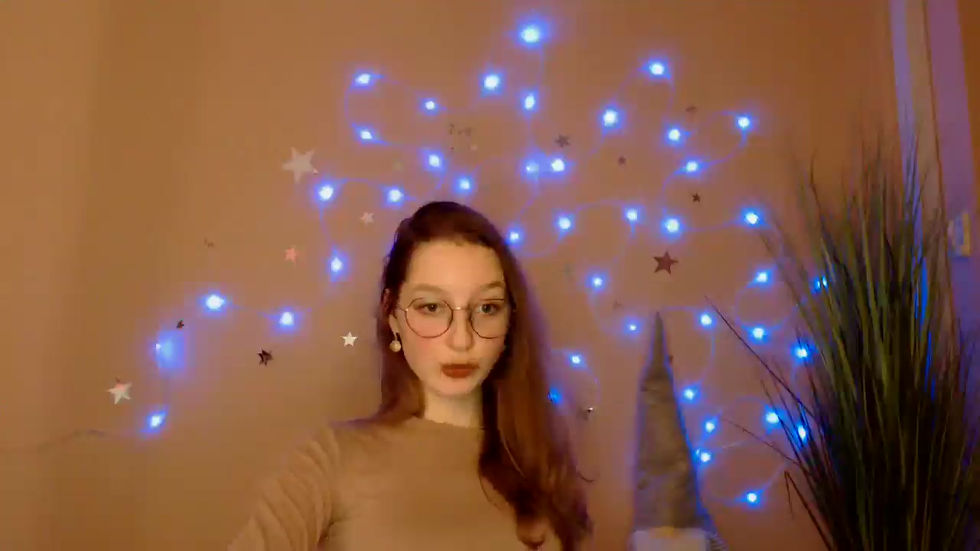 Gallery image thumbnail from Ms_Angel_'s myfreecams stream on, 12/27/2025, 19:32 image 14 of 20