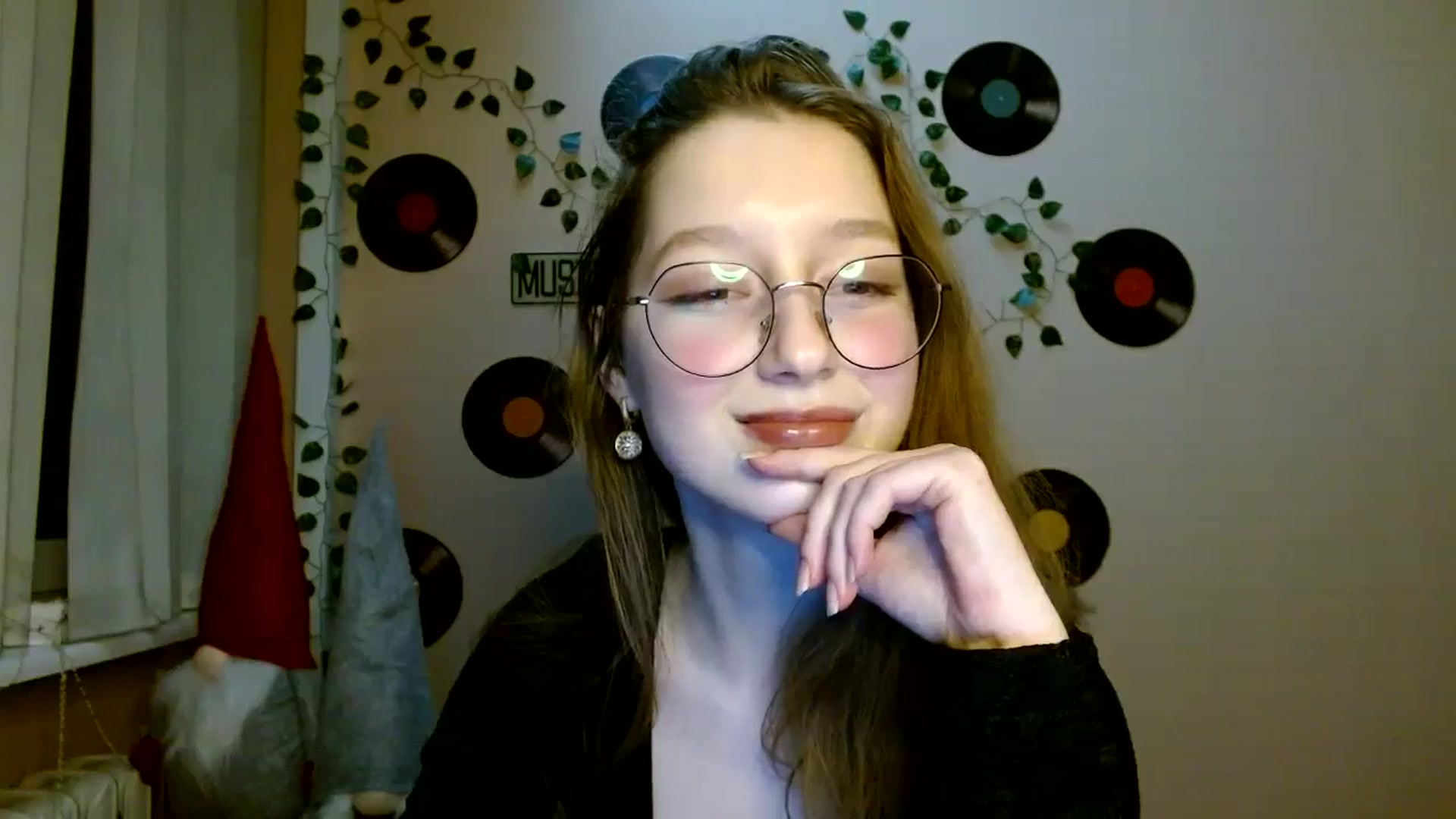 Gallery image thumbnail from Ms_Angel_'s myfreecams stream on, 12/28/2025, 17:42 image 20 of 20