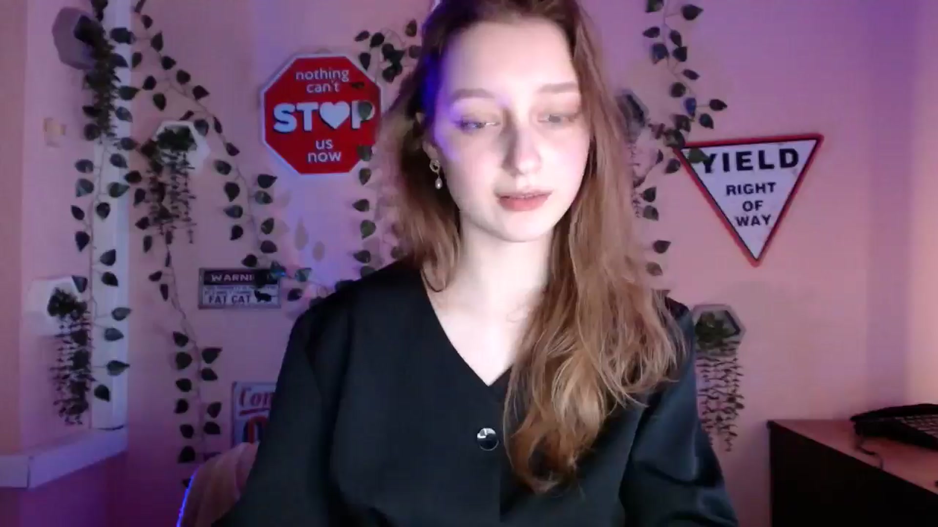 Gallery image thumbnail from Ms_Angel_'s myfreecams stream on, 01/04/2026, 18:06 image 13 of 20