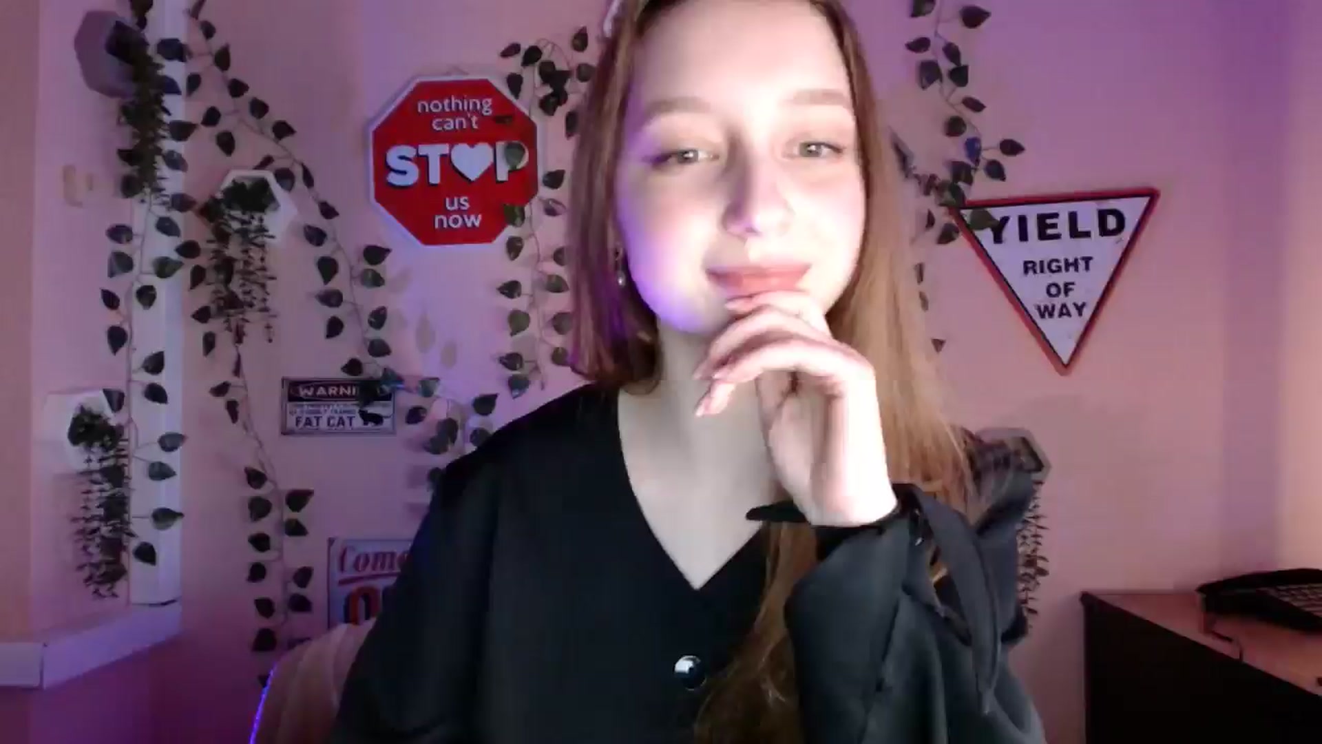 Gallery image thumbnail from Ms_Angel_'s myfreecams stream on, 01/04/2026, 18:06 image 5 of 20