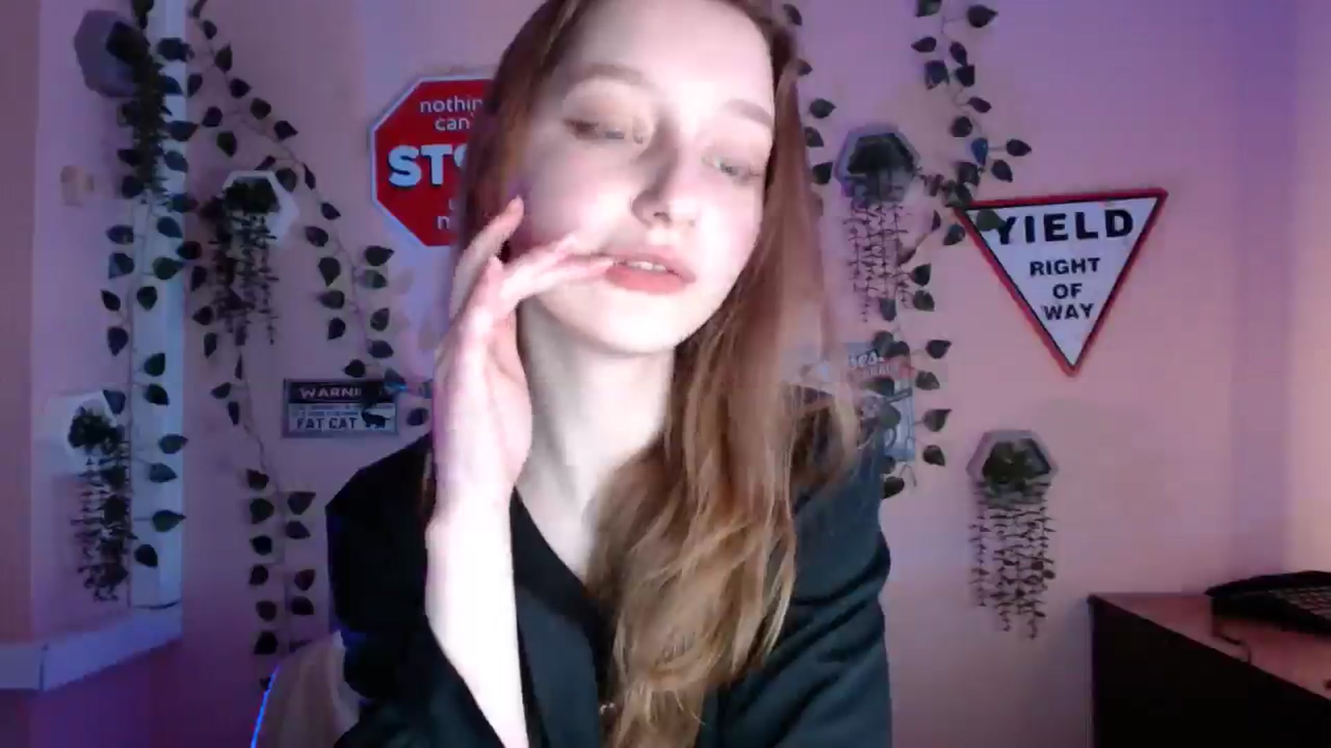Gallery image thumbnail from Ms_Angel_'s myfreecams stream on, 01/04/2026, 18:06 image 8 of 20
