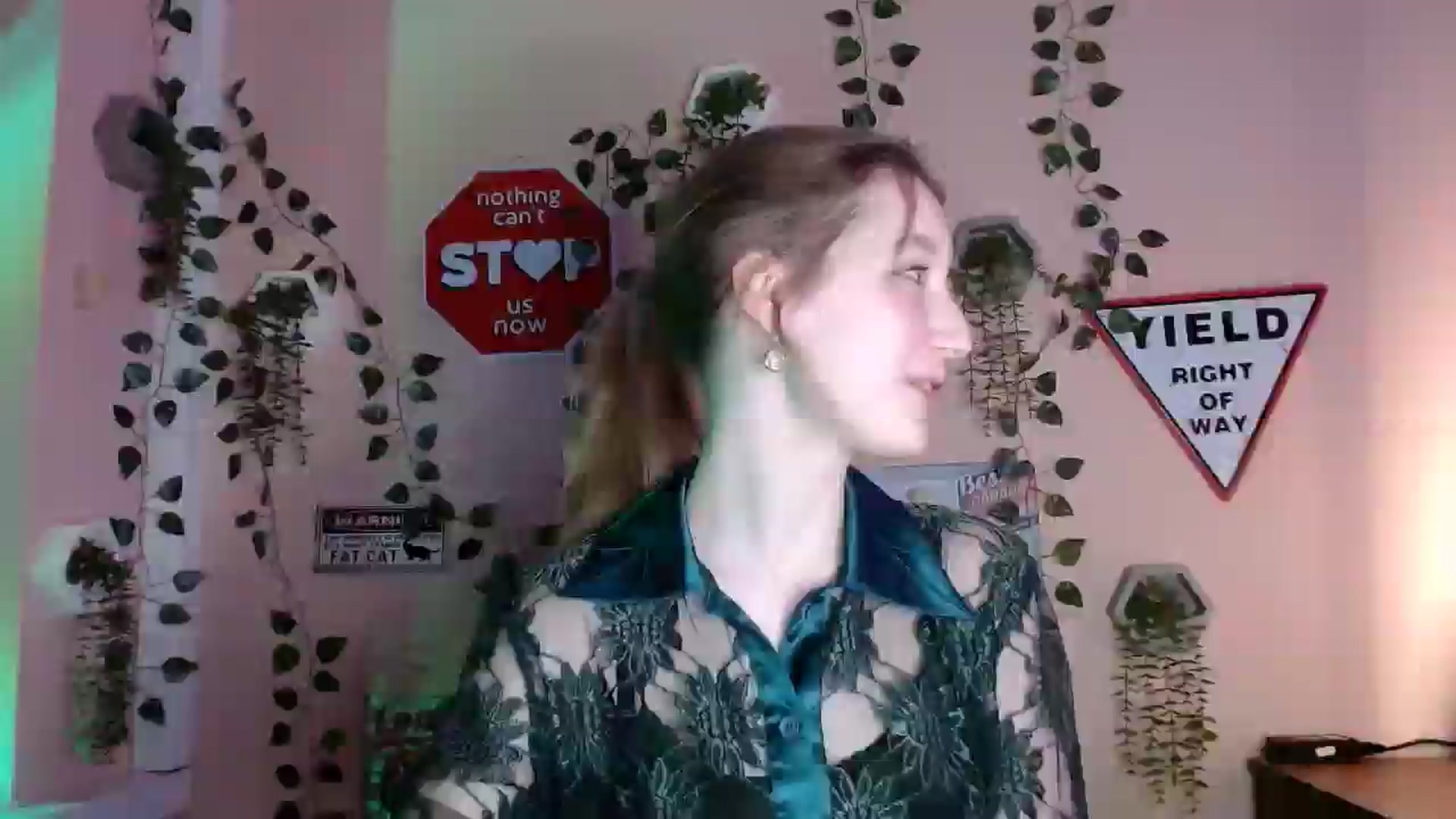 Gallery image thumbnail from Ms_Angel_'s myfreecams stream on, 01/05/2026, 17:33 image 16 of 20