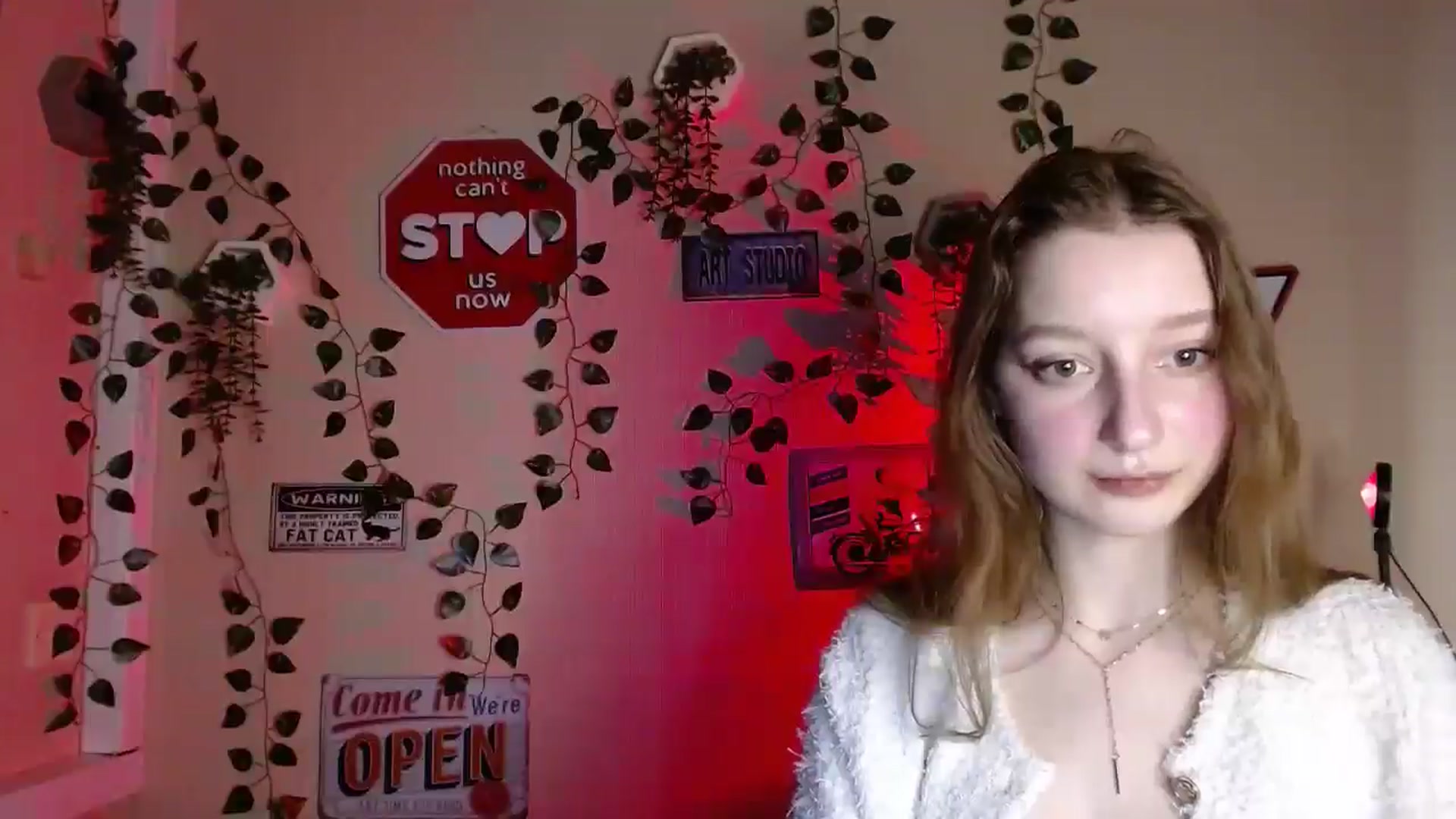 Gallery image thumbnail from Ms_Angel_'s myfreecams stream on, 01/08/2026, 18:04 image 8 of 20