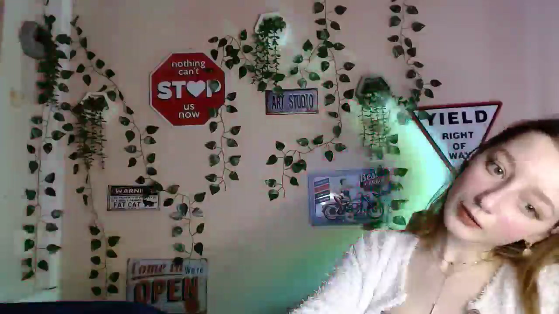 Gallery image thumbnail from Ms_Angel_'s myfreecams stream on, 01/08/2026, 18:04 image 2 of 20