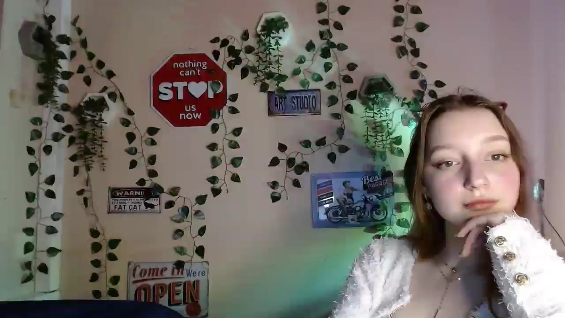 Gallery image thumbnail from Ms_Angel_'s myfreecams stream on, 01/08/2026, 18:04 image 1 of 20