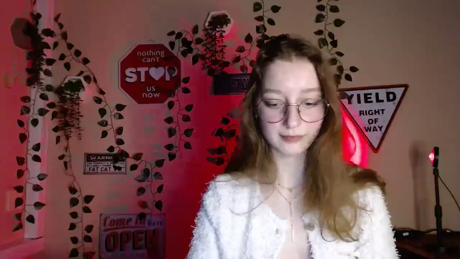 Gallery image thumbnail from Ms_Angel_'s myfreecams stream on, 01/08/2026, 18:04 image 19 of 20