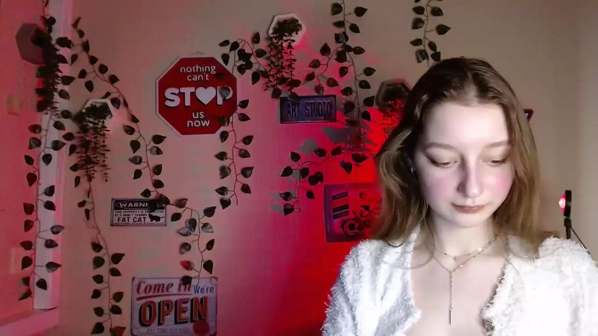 Gallery image thumbnail from Ms_Angel_'s myfreecams stream on, 01/08/2026, 18:04 image 7 of 20