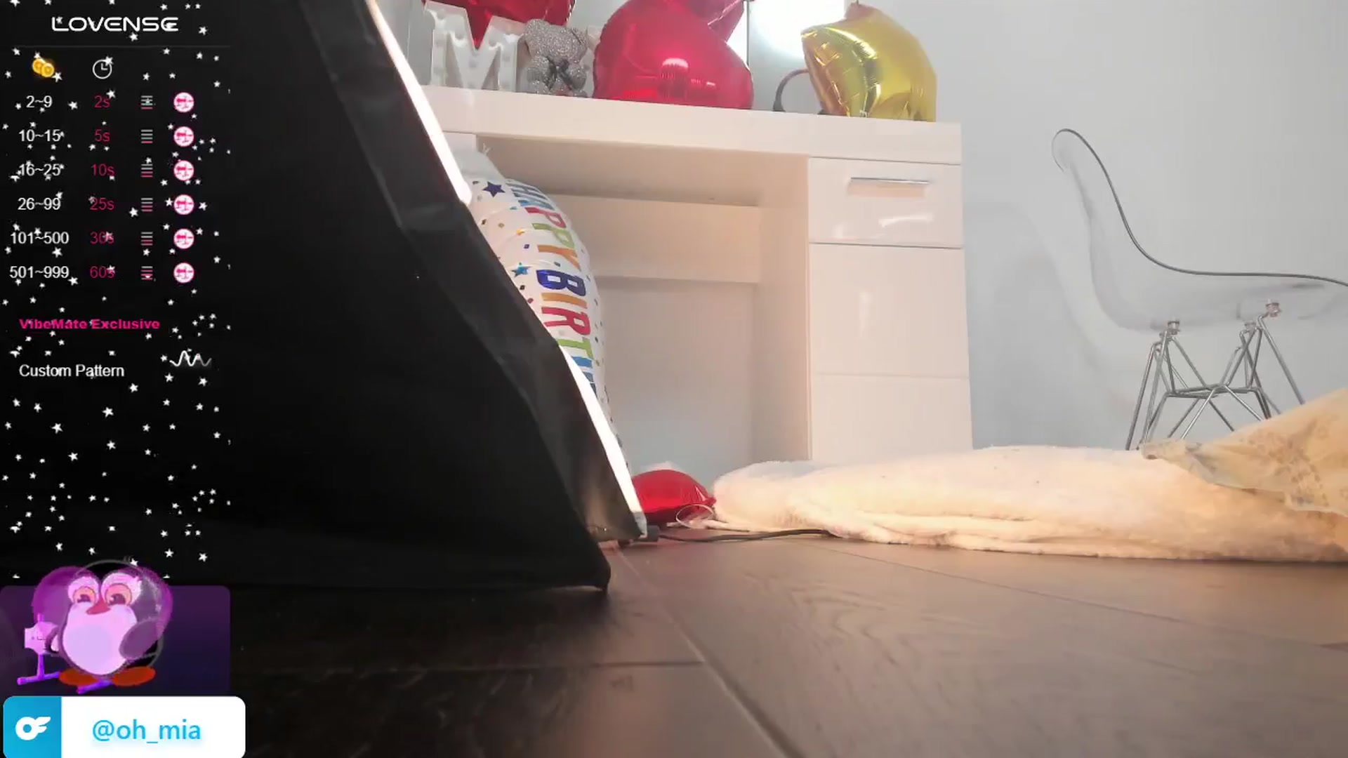 Gallery image thumbnail from Ms_Birthday's myfreecams stream on, 06/01/2024, 14:04 image 18 of 20